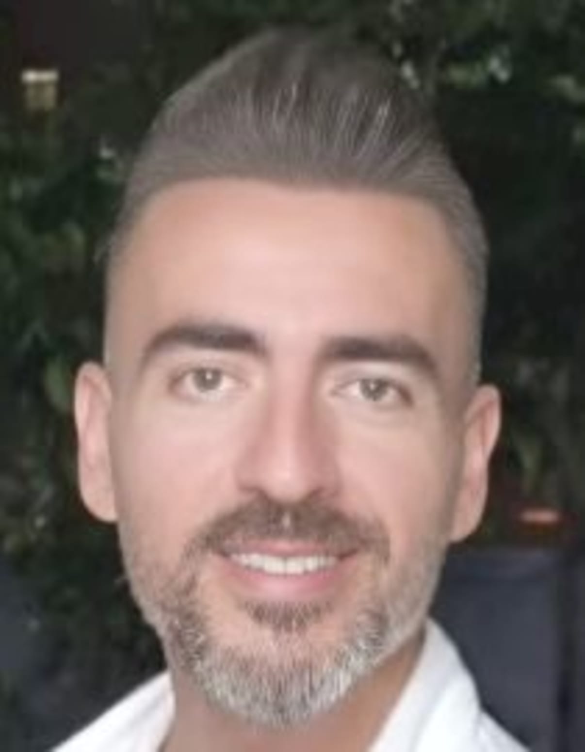 תמונת פורטרט של בעל המקצוע תמונת פורטרט של בעל המקצוע