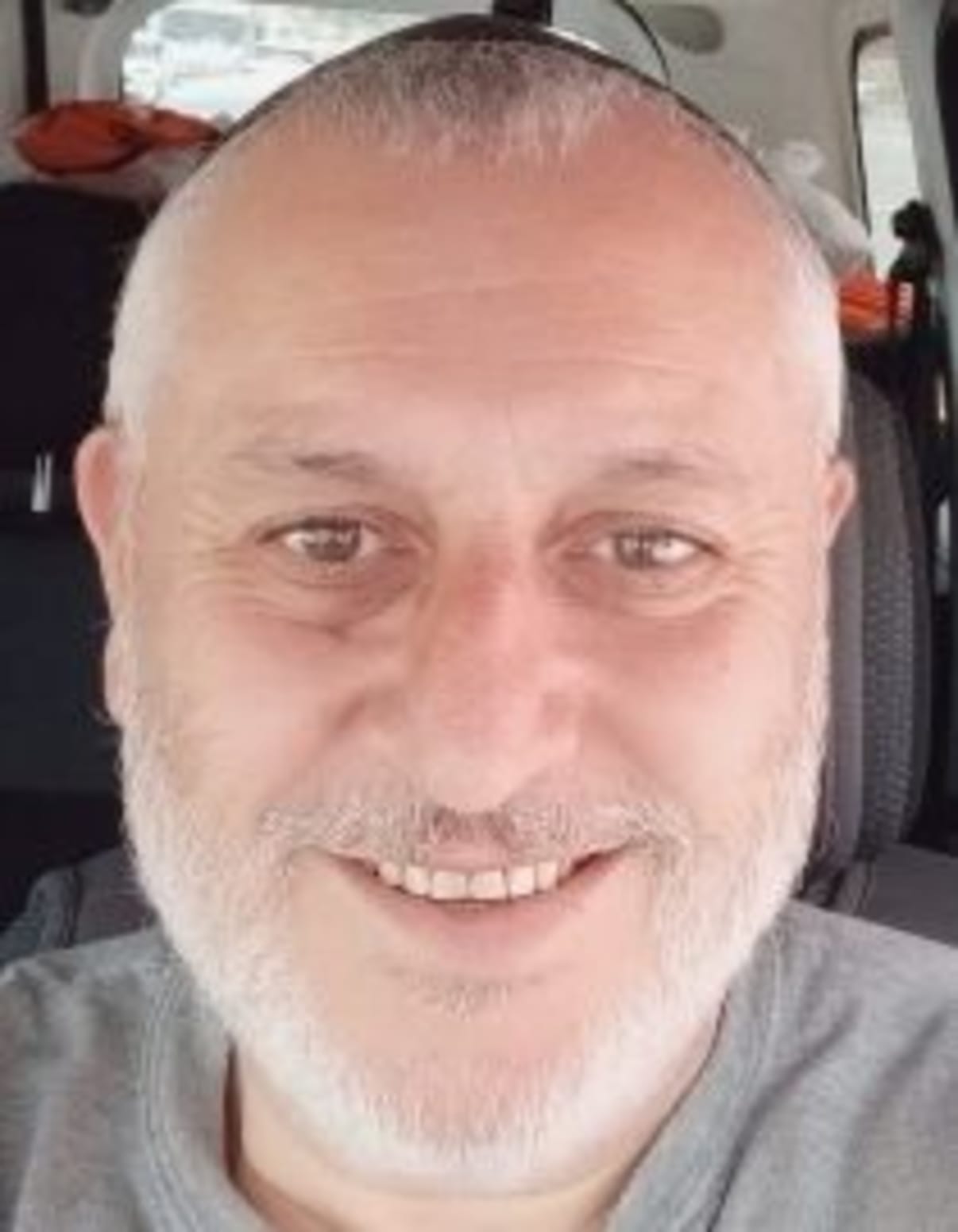 תמונת פורטרט של בעל המקצוע תמונת פורטרט של בעל המקצוע
