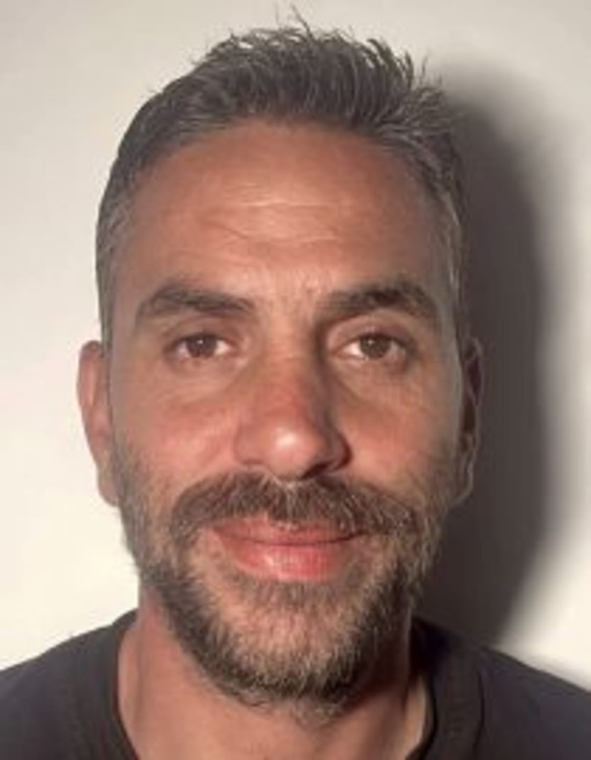 תמונת פורטרט של בעל המקצוע תמונת פורטרט של בעל המקצוע
