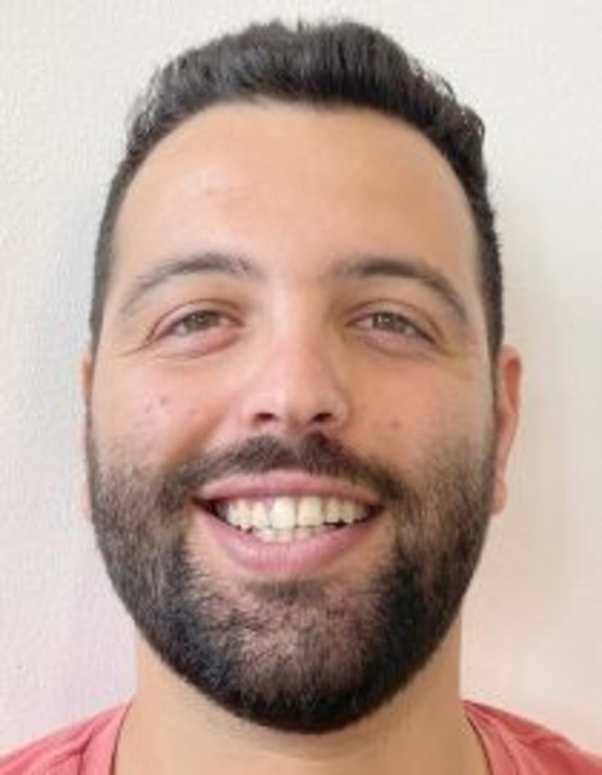 תמונת פורטרט של בעל המקצוע תמונת פורטרט של בעל המקצוע