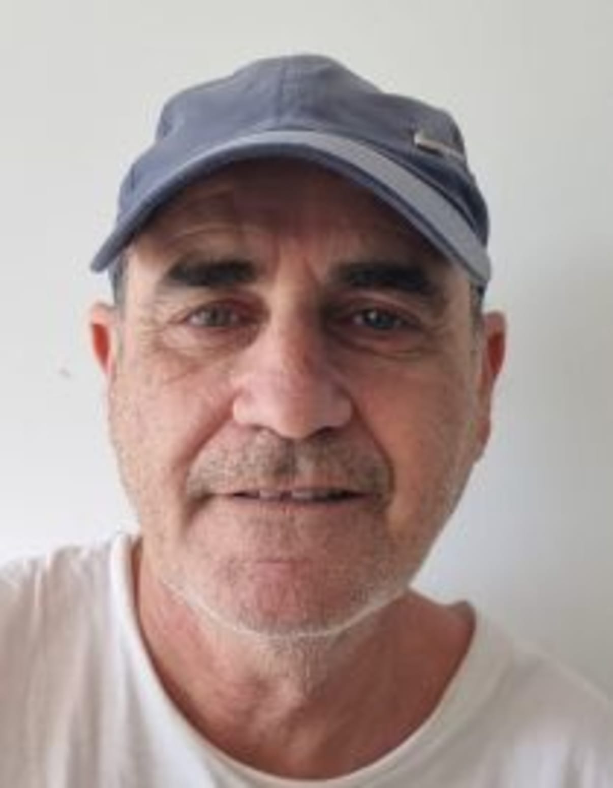 תמונת פורטרט של בעל המקצוע תמונת פורטרט של בעל המקצוע