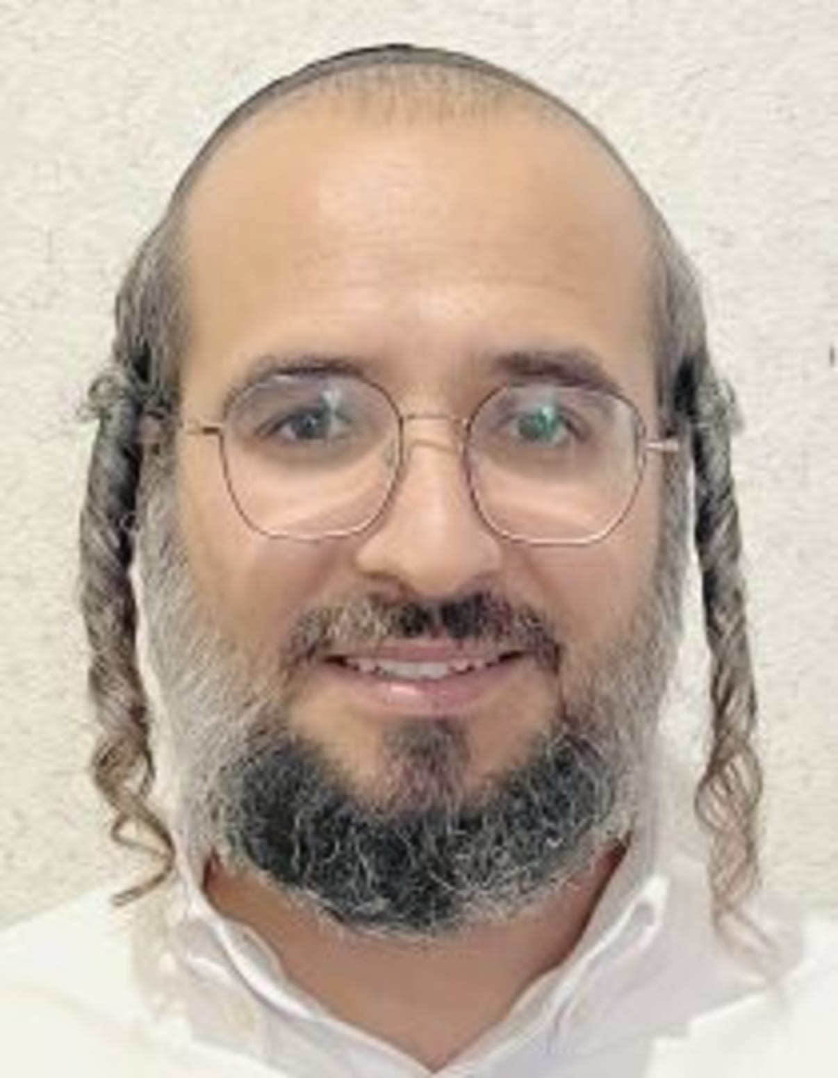 תמונת פורטרט של בעל המקצוע