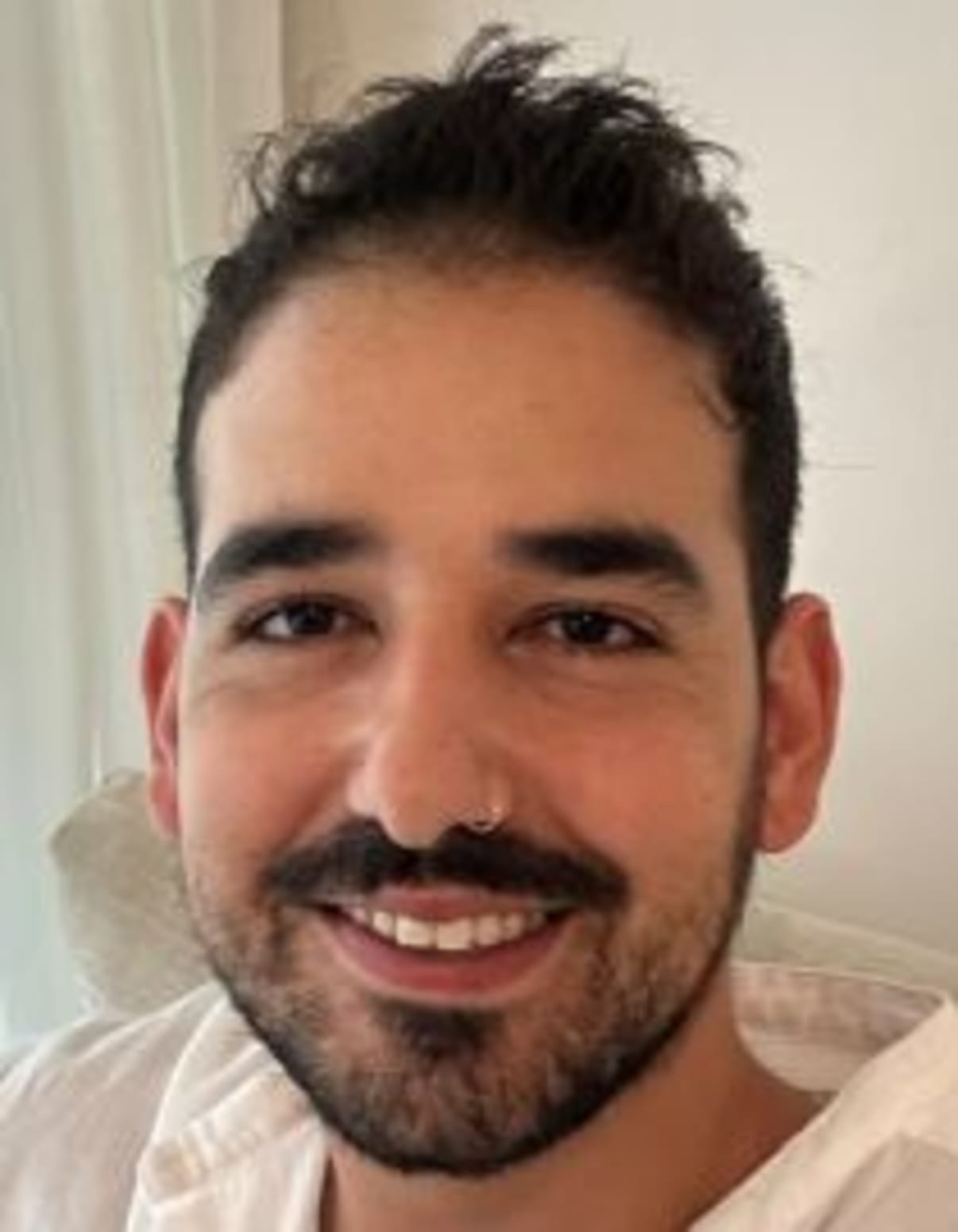 תמונת פורטרט של בעל המקצוע תמונת פורטרט של בעל המקצוע