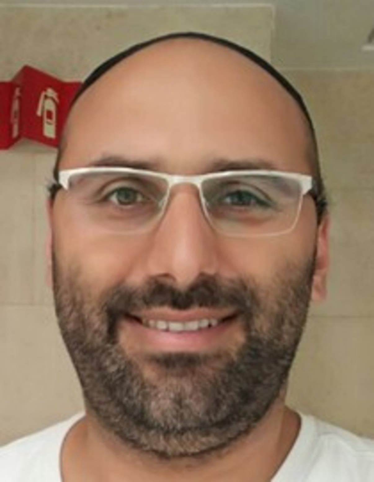 תמונת פורטרט של בעל המקצוע תמונת פורטרט של בעל המקצוע