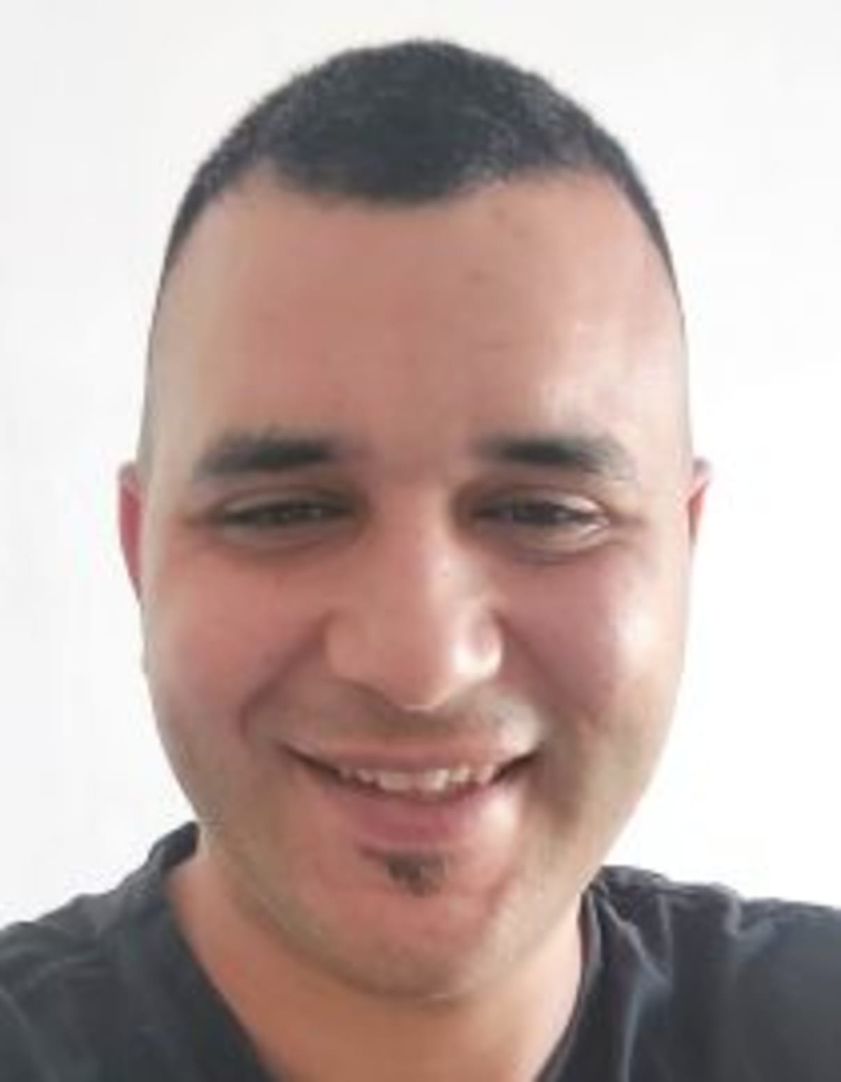 תמונת פורטרט של בעל המקצוע תמונת פורטרט של בעל המקצוע