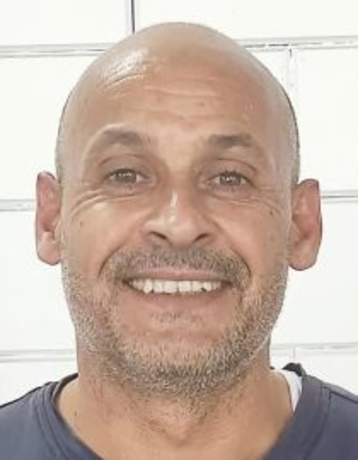 תמונת פורטרט של בעל המקצוע