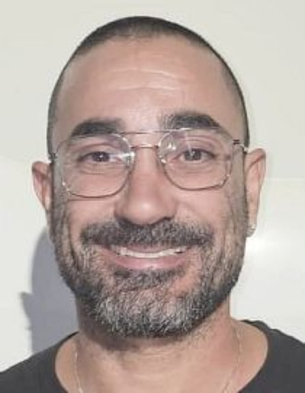 תמונת פורטרט של בעל המקצוע תמונת פורטרט של בעל המקצוע