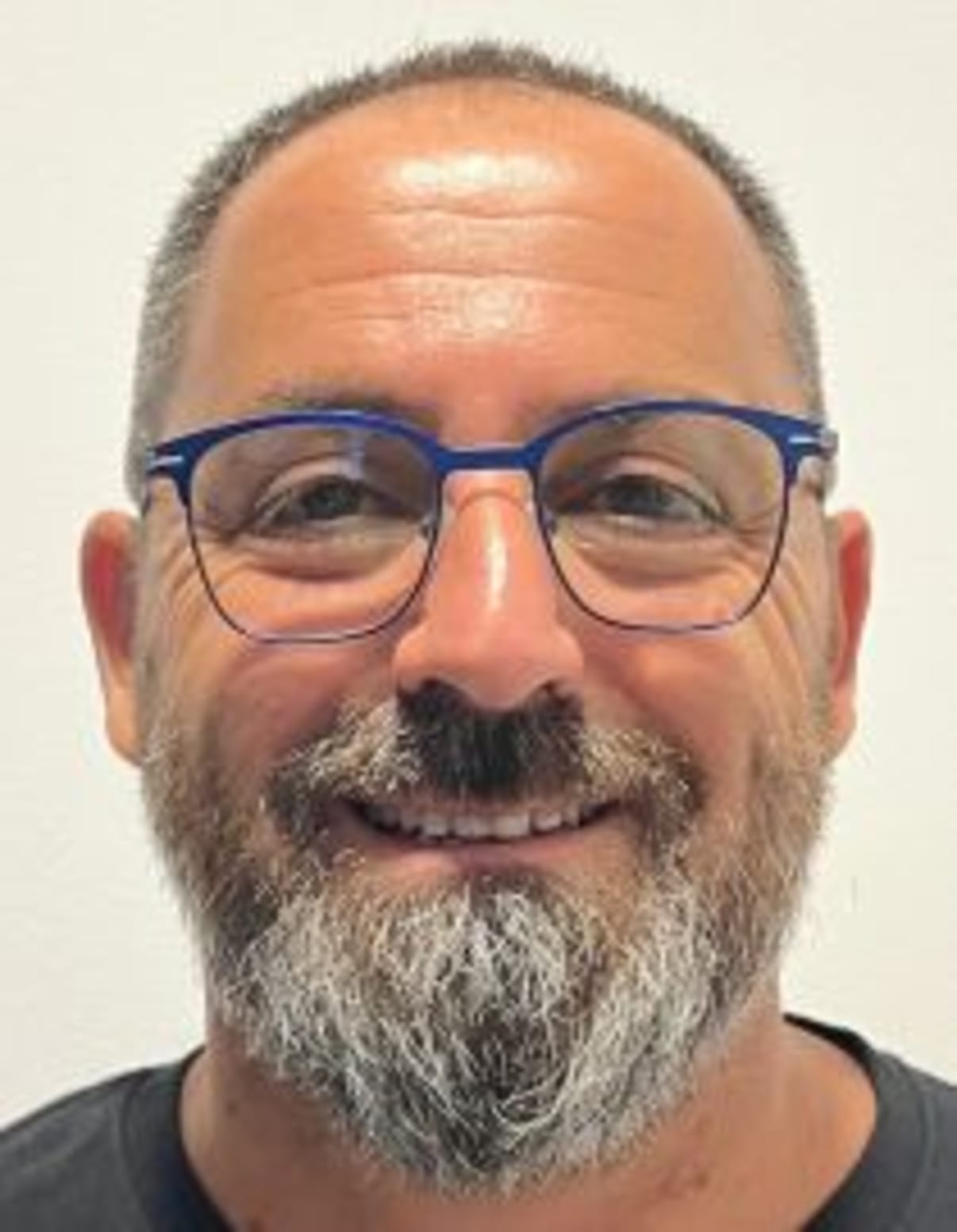 תמונת פורטרט של בעל המקצוע תמונת פורטרט של בעל המקצוע