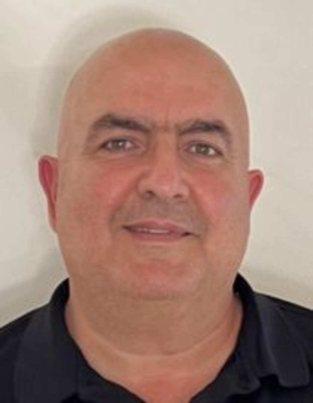 תמונת פורטרט של בעל המקצוע תמונת פורטרט של בעל המקצוע