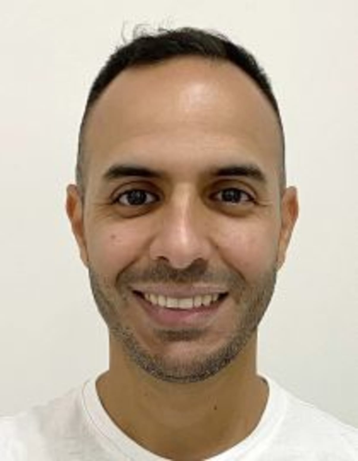 תמונת פורטרט של בעל המקצוע תמונת פורטרט של בעל המקצוע