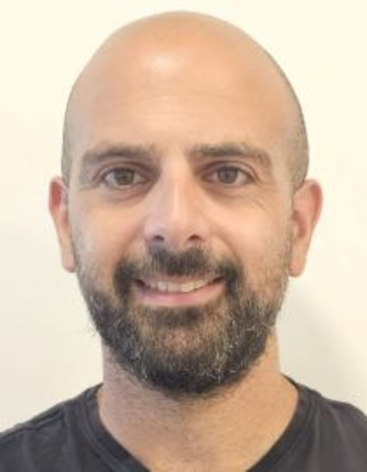 תמונת פורטרט של בעל המקצוע תמונת פורטרט של בעל המקצוע