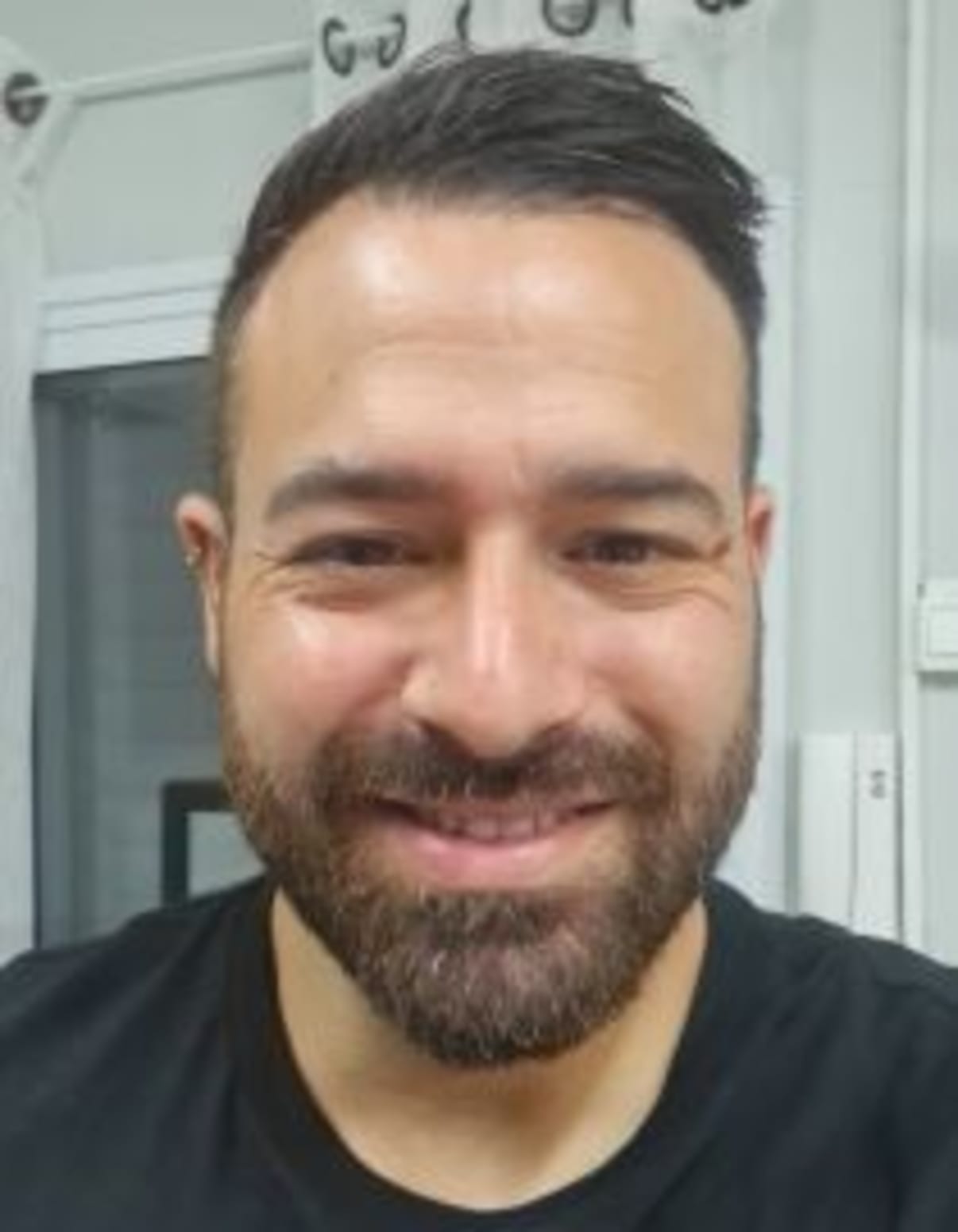 תמונת פורטרט של בעל המקצוע תמונת פורטרט של בעל המקצוע
