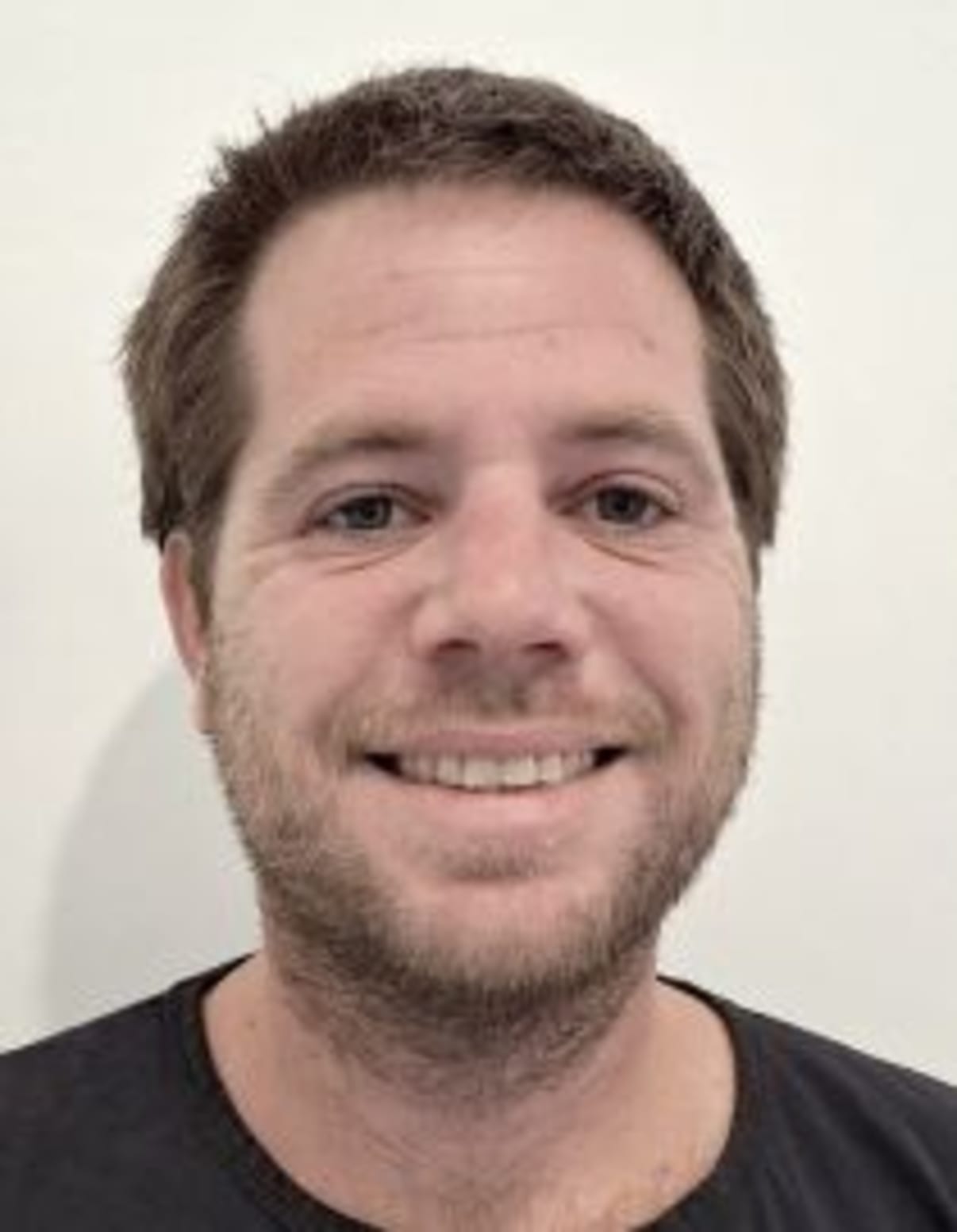 תמונת פורטרט של בעל המקצוע תמונת פורטרט של בעל המקצוע