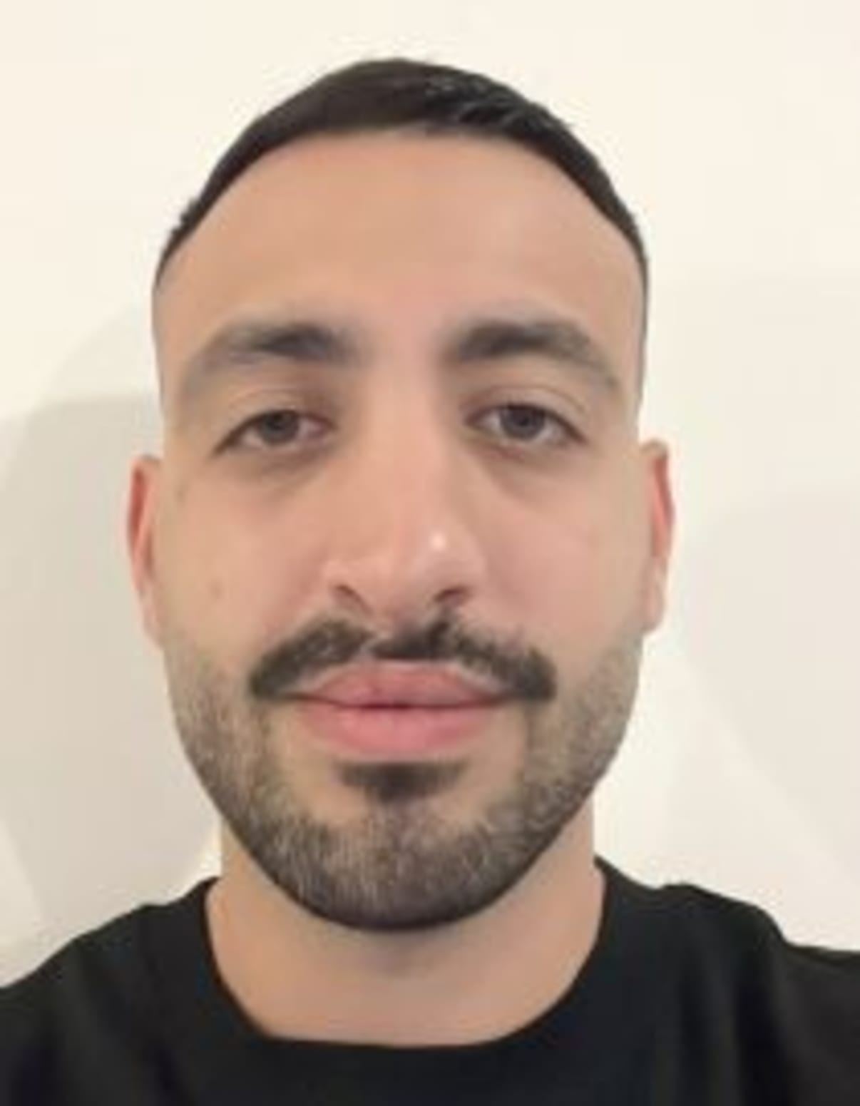 תמונת פורטרט של בעל המקצוע תמונת פורטרט של בעל המקצוע