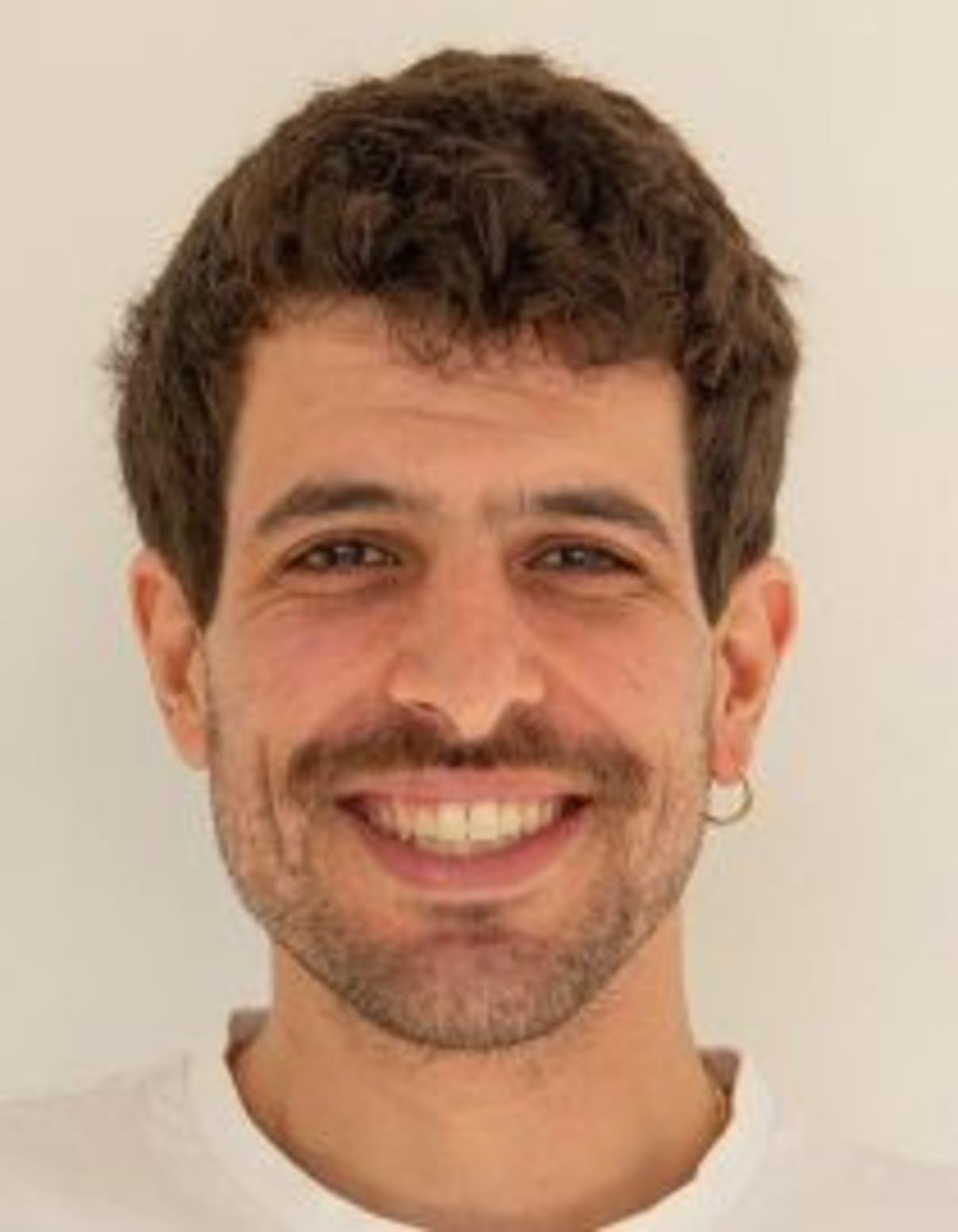 תמונת פורטרט של בעל המקצוע תמונת פורטרט של בעל המקצוע