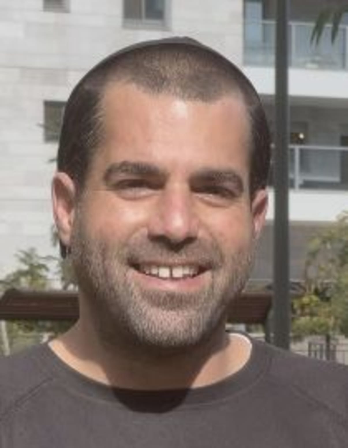 תמונת פורטרט של בעל המקצוע תמונת פורטרט של בעל המקצוע