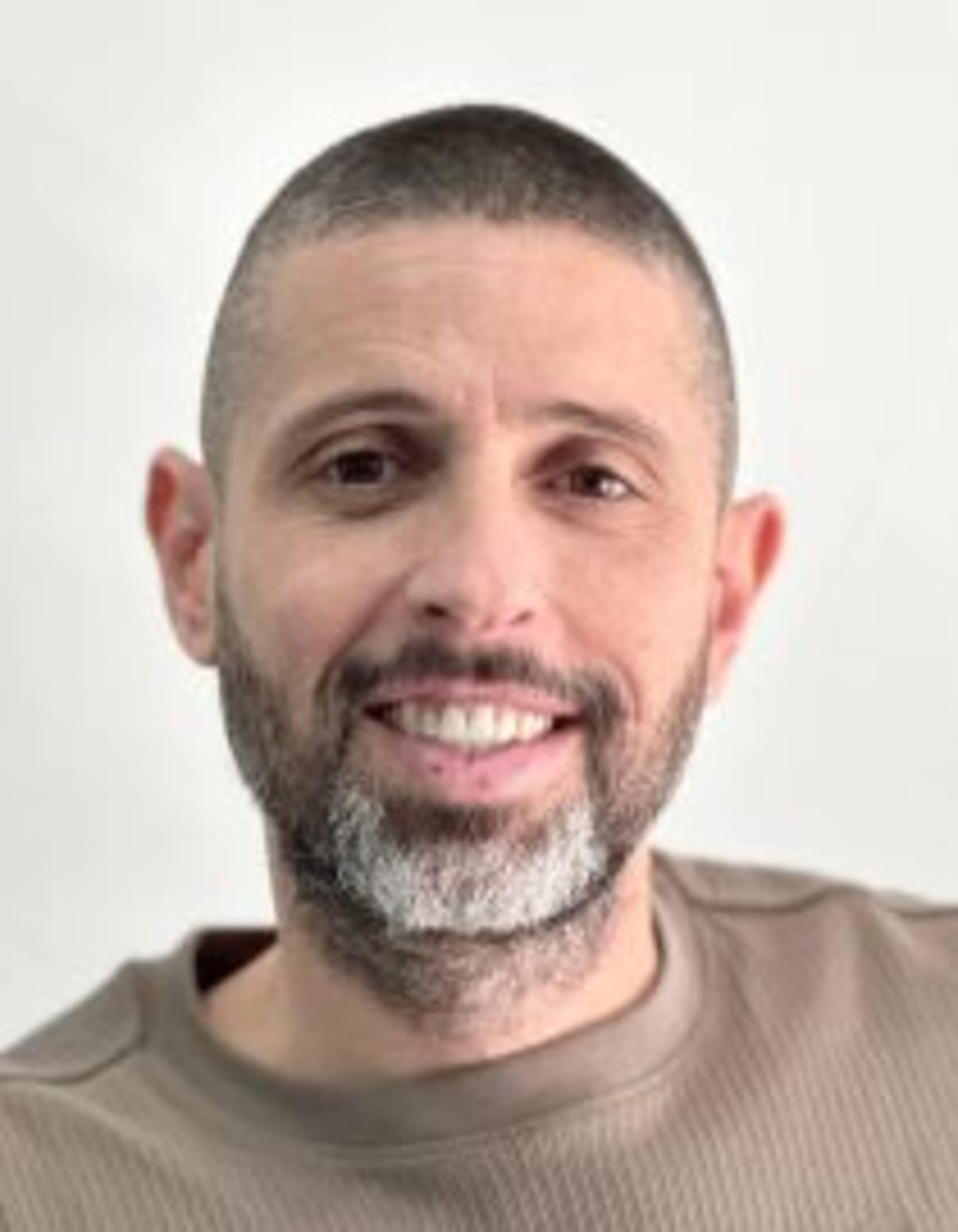 תמונת פורטרט של בעל המקצוע תמונת פורטרט של בעל המקצוע