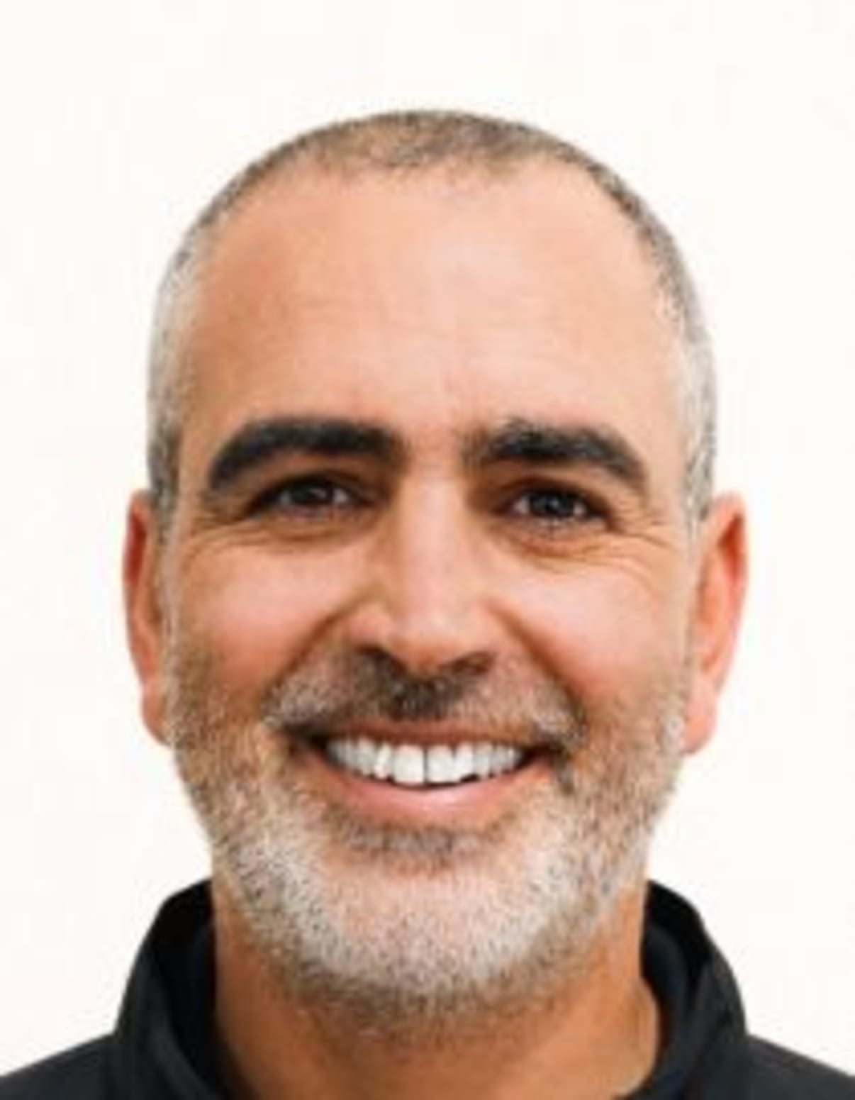 תמונת פורטרט של בעל המקצוע