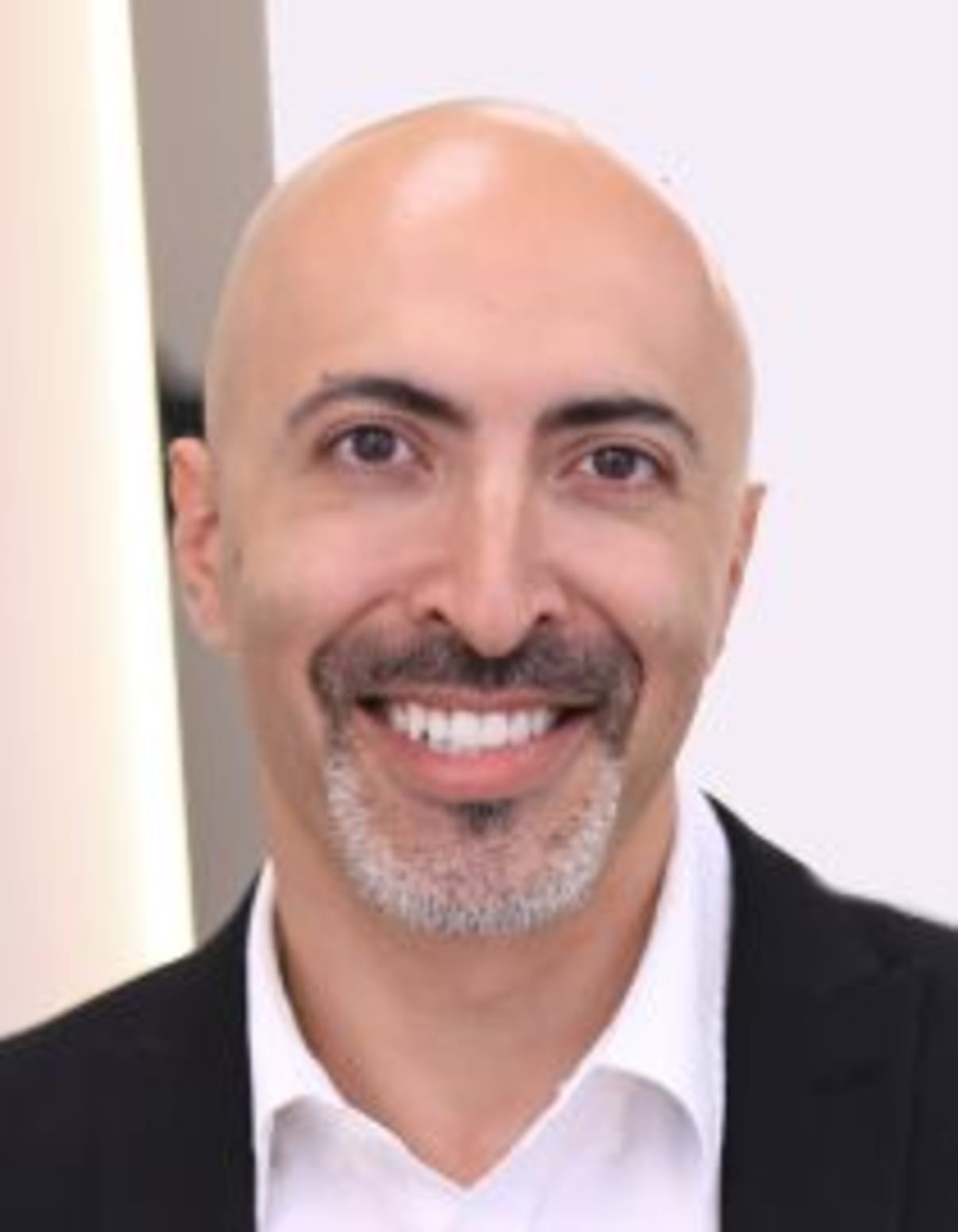 תמונת פורטרט של בעל המקצוע תמונת פורטרט של בעל המקצוע