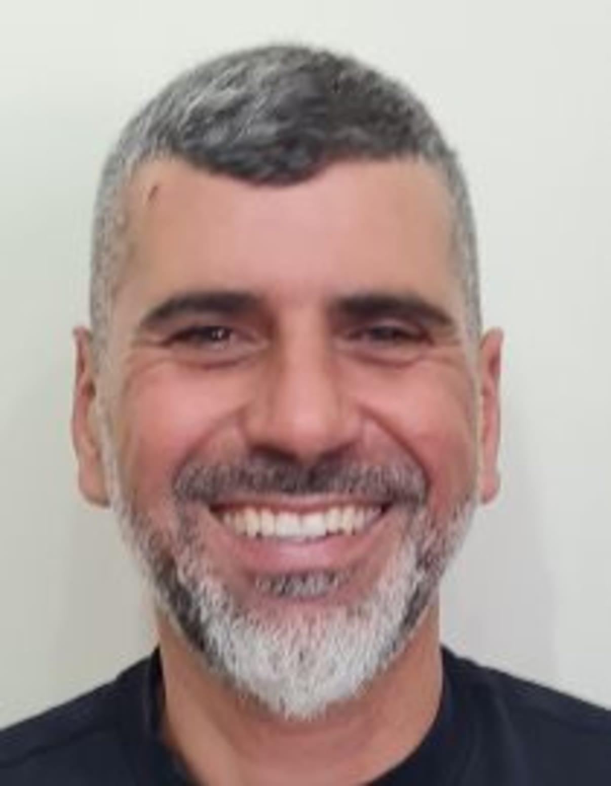 תמונת פורטרט של בעל המקצוע תמונת פורטרט של בעל המקצוע