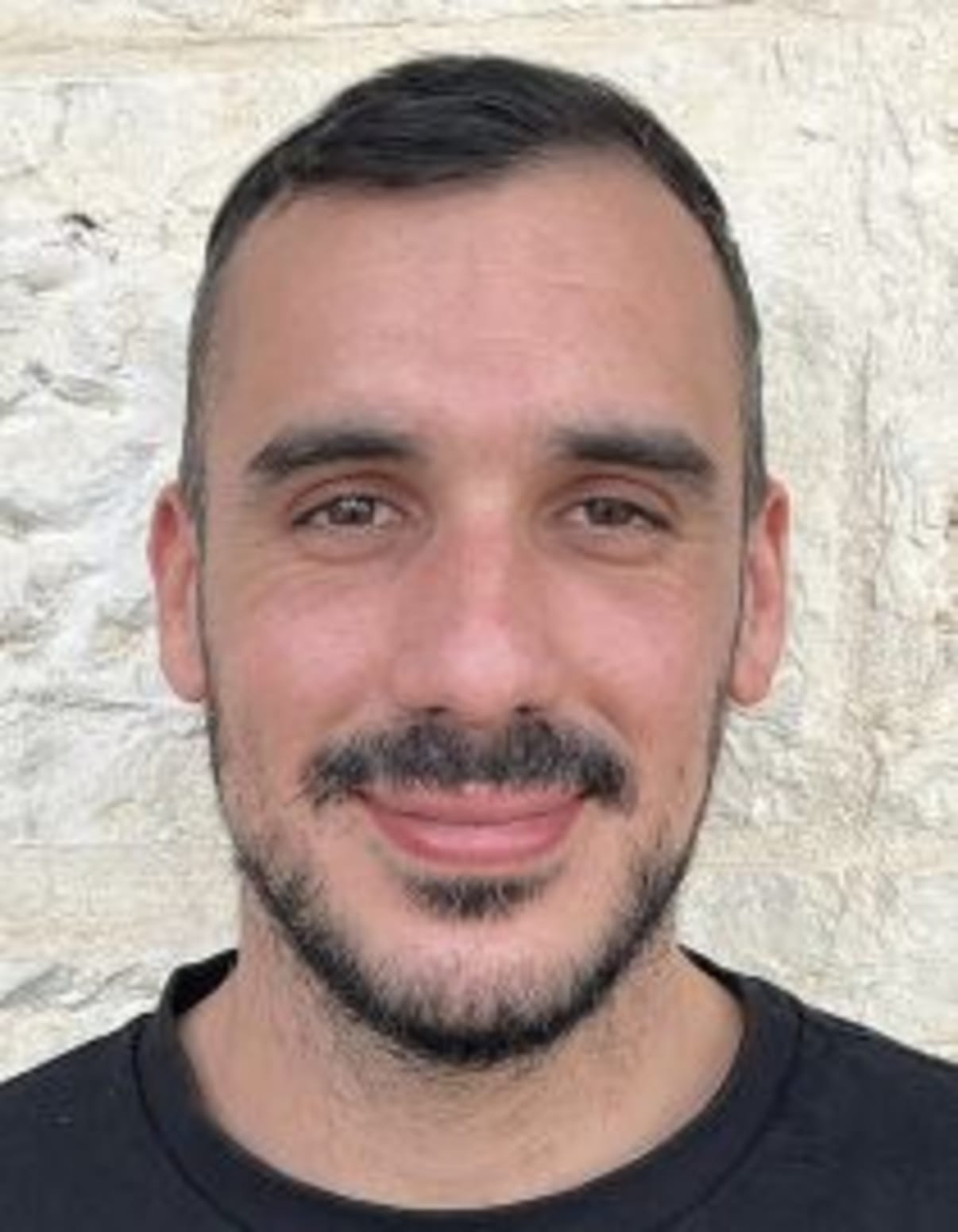 תמונת פורטרט של בעל המקצוע תמונת פורטרט של בעל המקצוע
