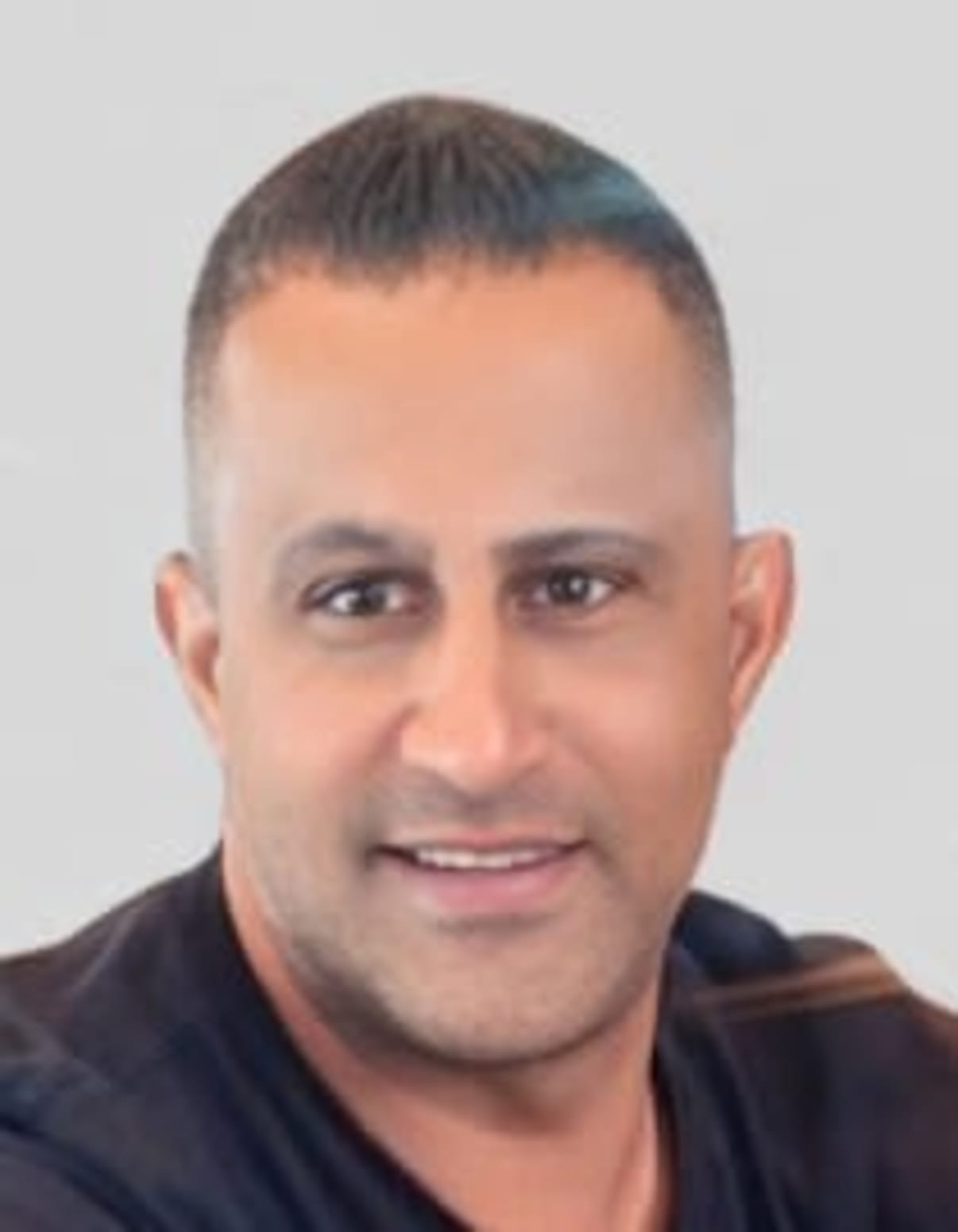 תמונת פורטרט של בעל המקצוע תמונת פורטרט של בעל המקצוע