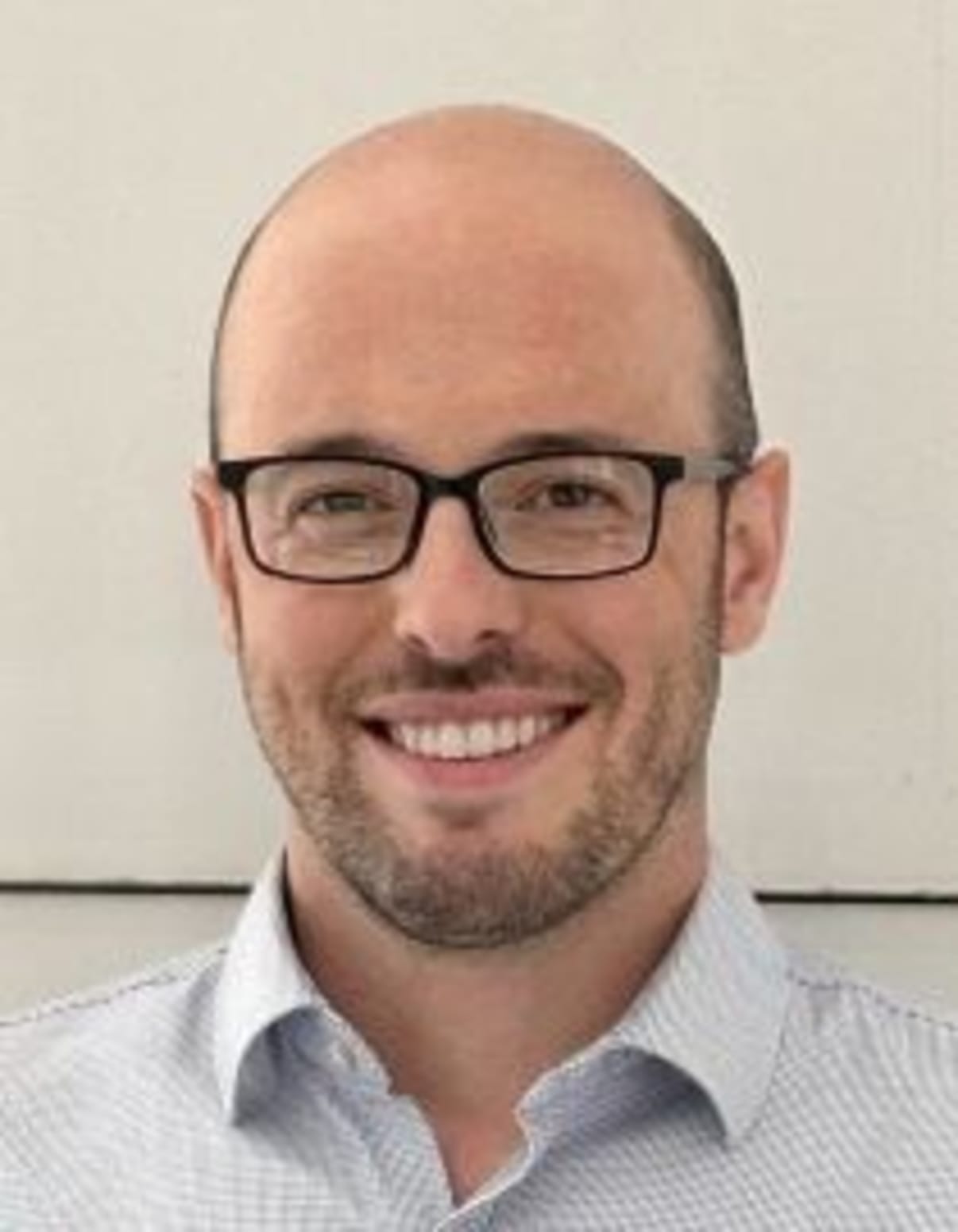 תמונת פורטרט של בעל המקצוע תמונת פורטרט של בעל המקצוע