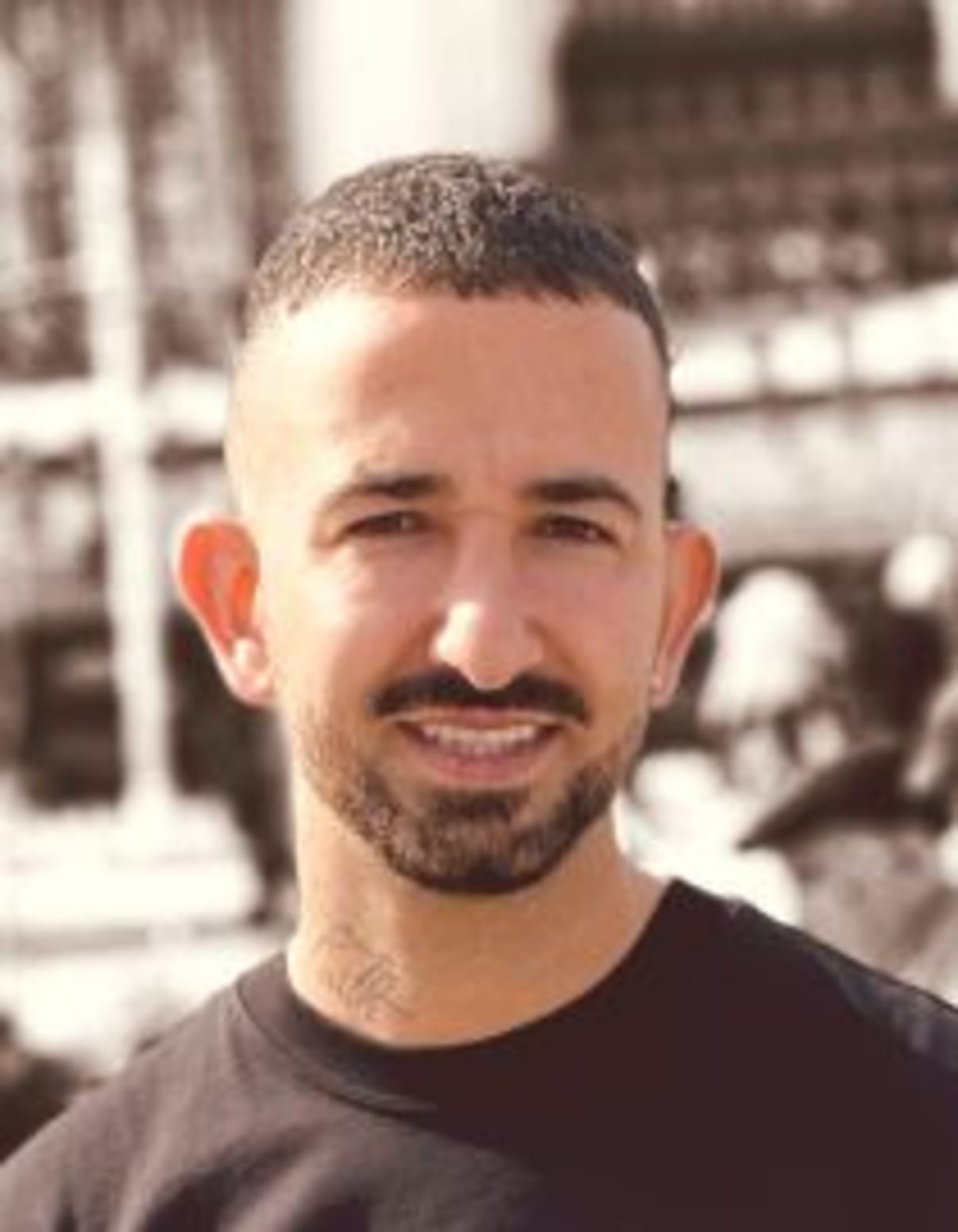 תמונת פורטרט של בעל המקצוע תמונת פורטרט של בעל המקצוע