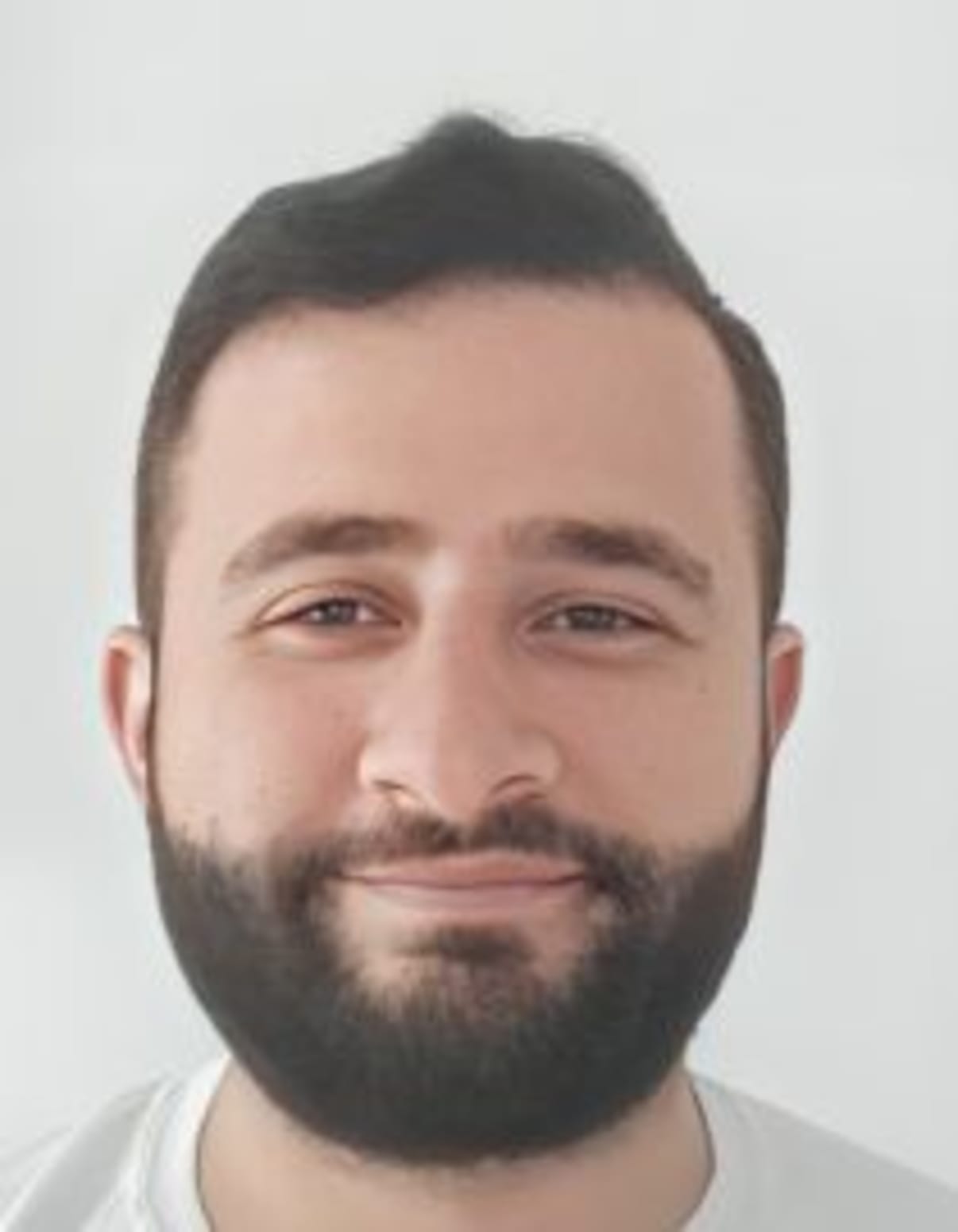 תמונת פורטרט של בעל המקצוע