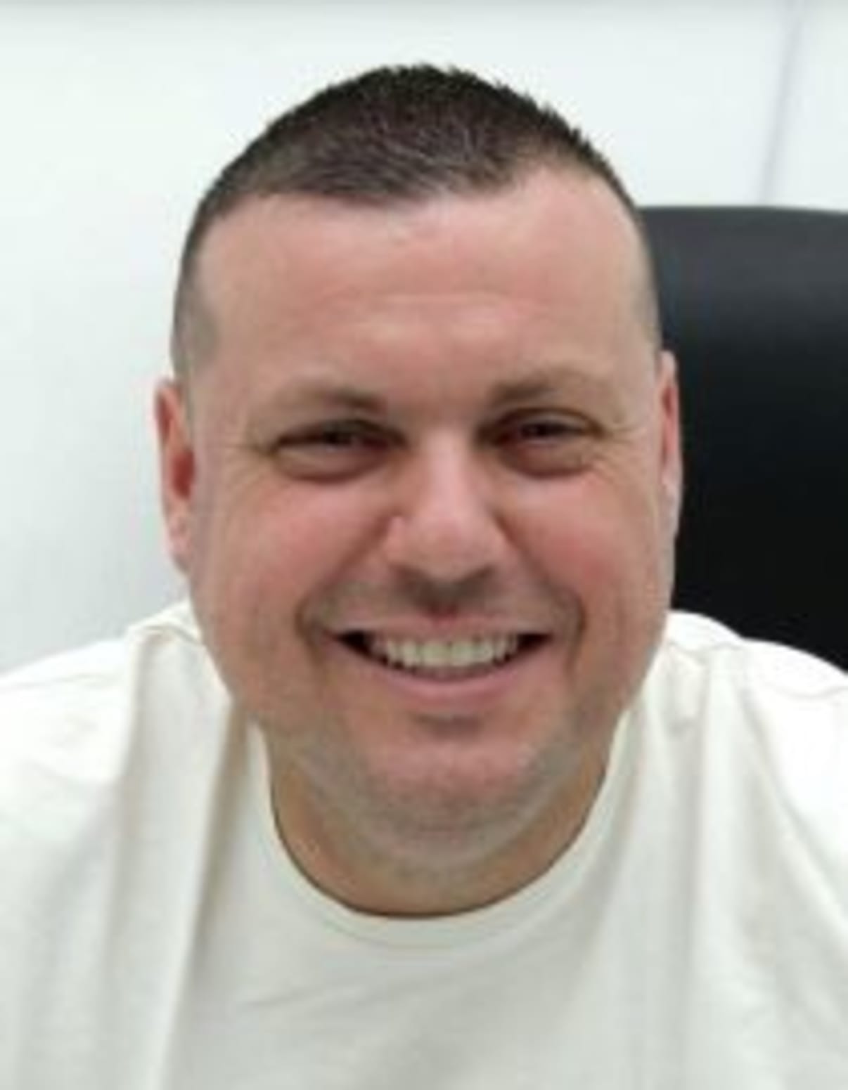 תמונת פורטרט של בעל המקצוע תמונת פורטרט של בעל המקצוע