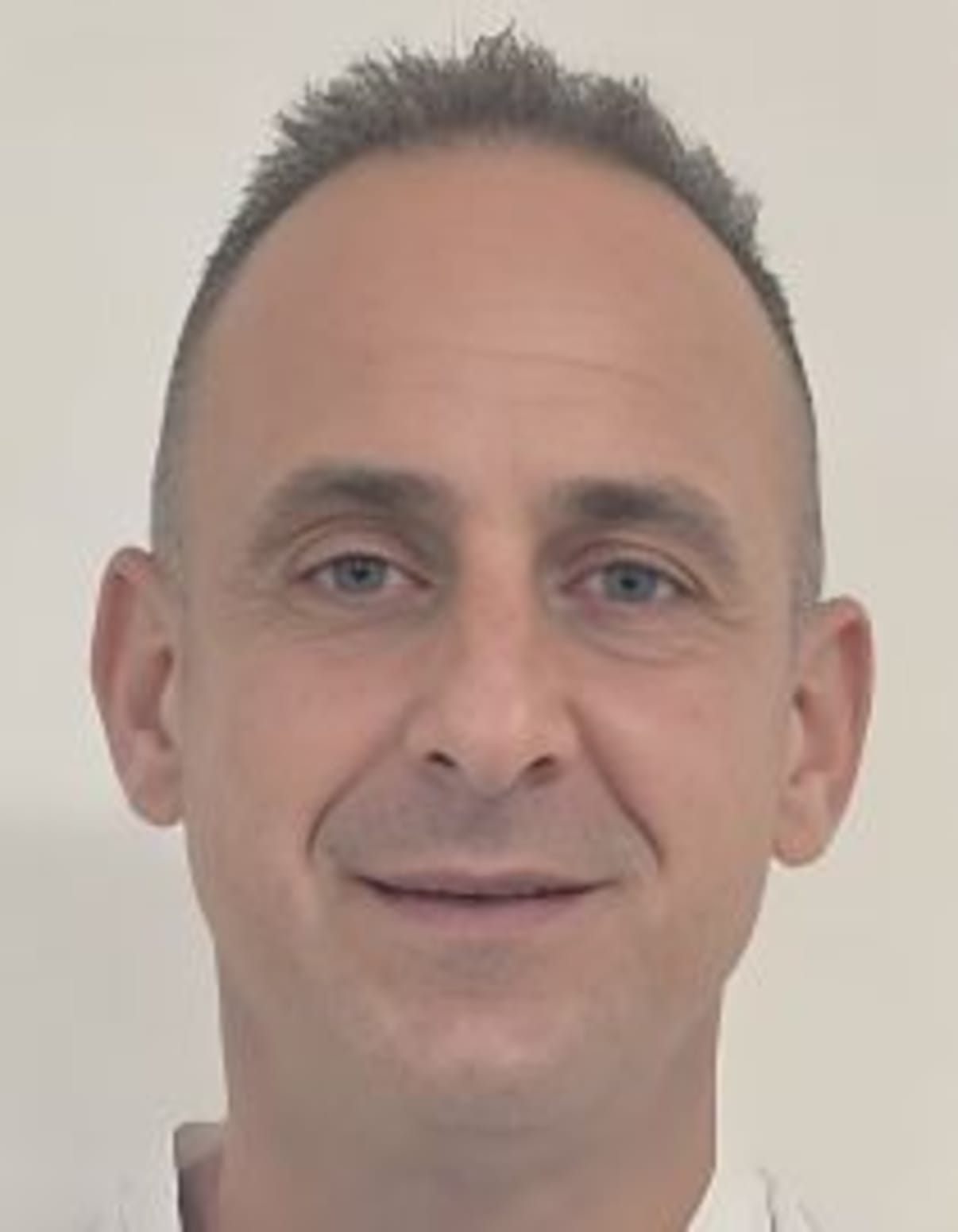 תמונת פורטרט של בעל המקצוע תמונת פורטרט של בעל המקצוע
