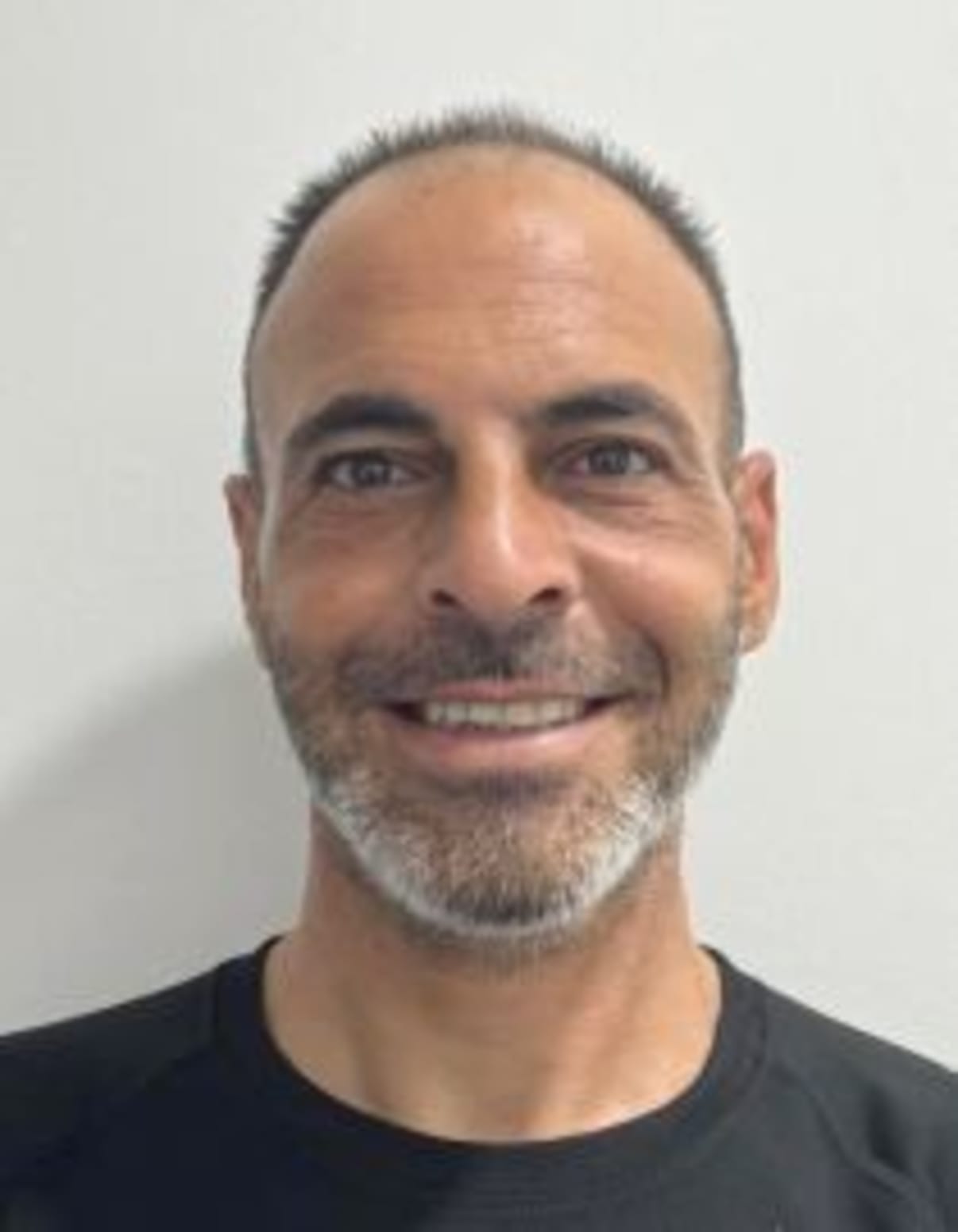 תמונת פורטרט של בעל המקצוע תמונת פורטרט של בעל המקצוע