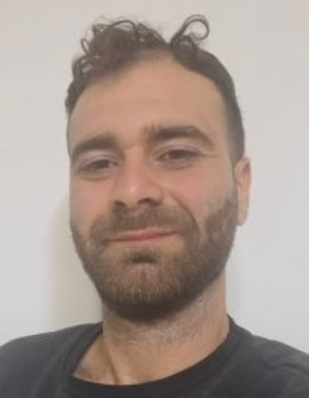 תמונת פורטרט של בעל המקצוע