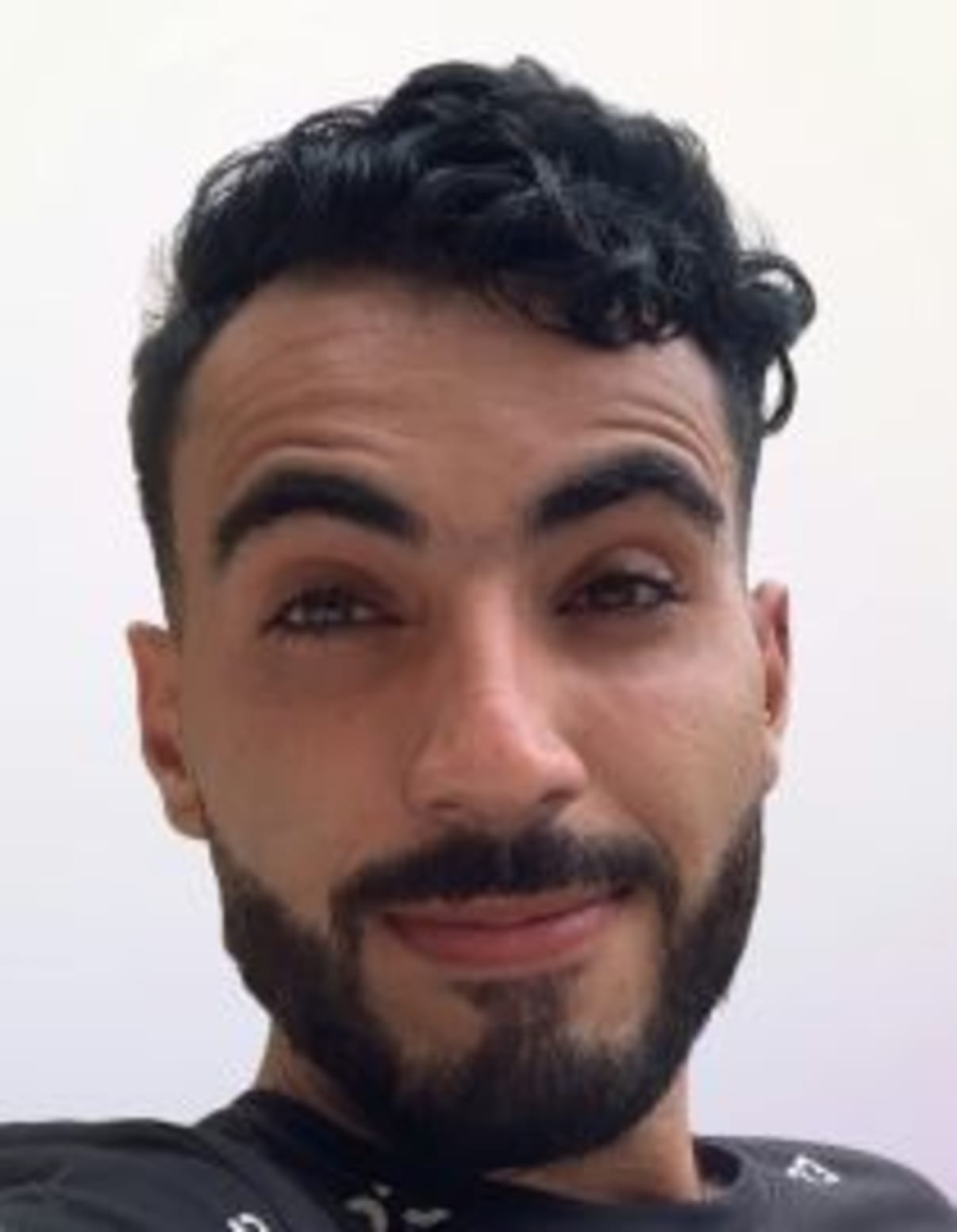 תמונת פורטרט של בעל המקצוע