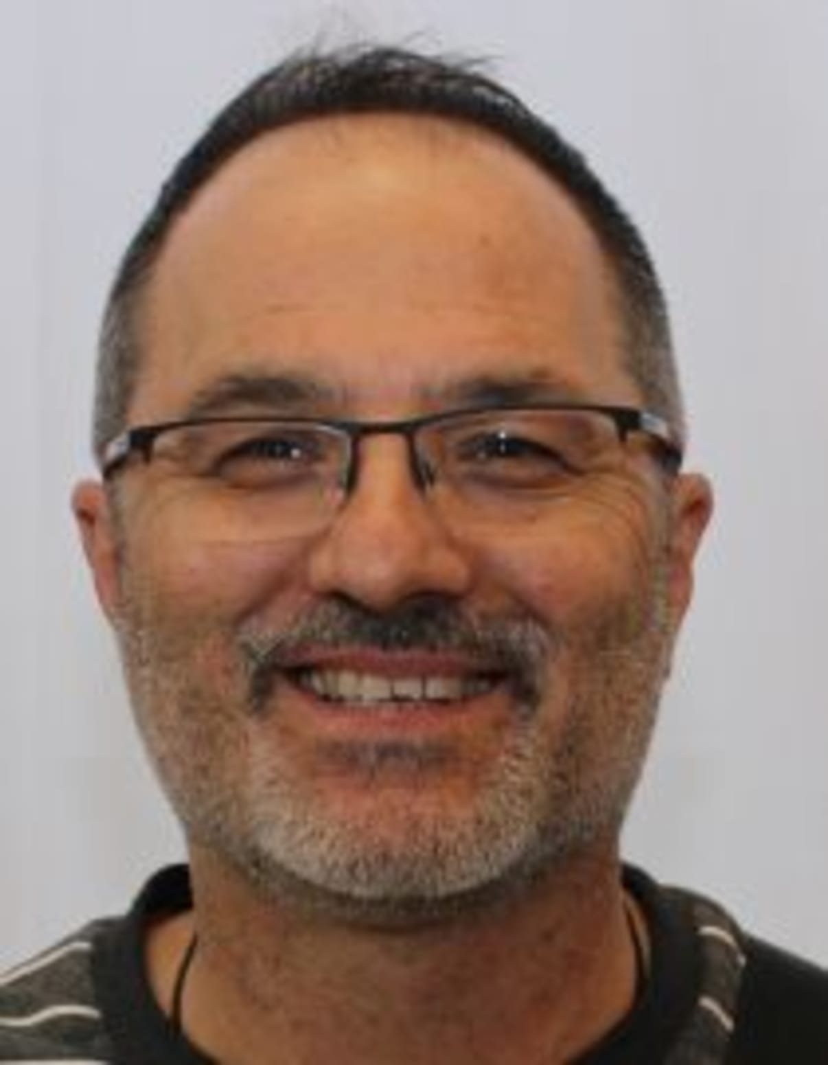 תמונת פורטרט של בעל המקצוע תמונת פורטרט של בעל המקצוע