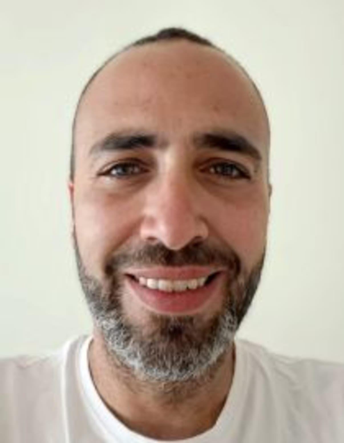 תמונת פורטרט של בעל המקצוע תמונת פורטרט של בעל המקצוע