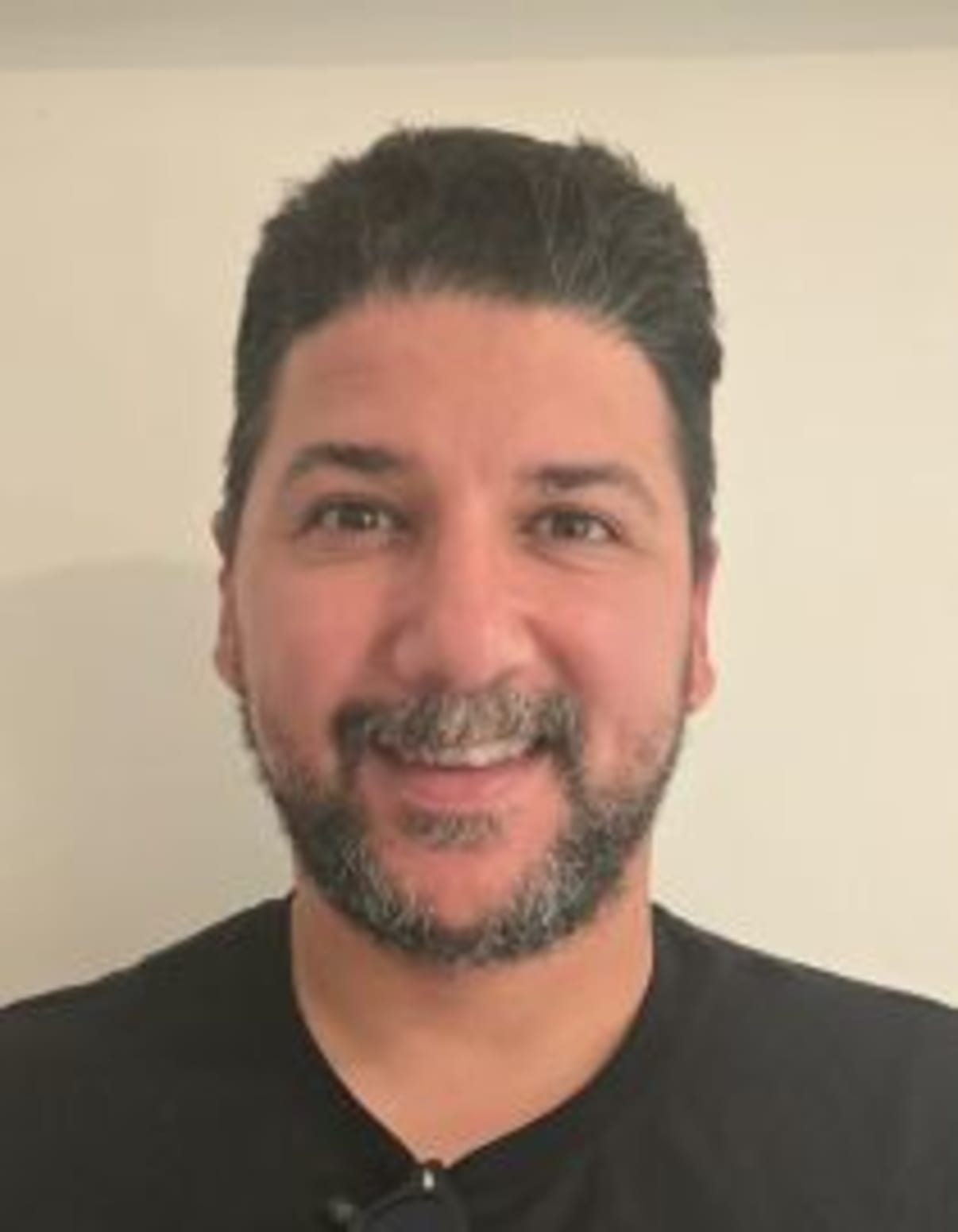 תמונת פורטרט של בעל המקצוע תמונת פורטרט של בעל המקצוע