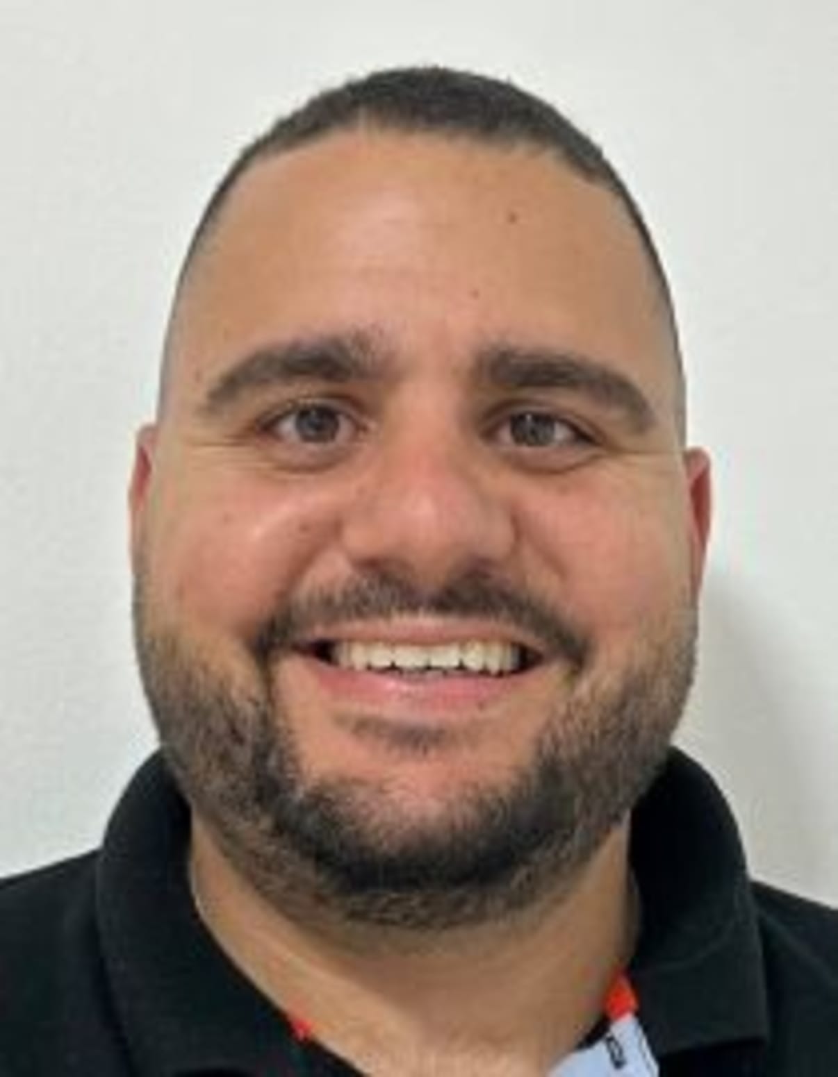 תמונת פורטרט של בעל המקצוע תמונת פורטרט של בעל המקצוע