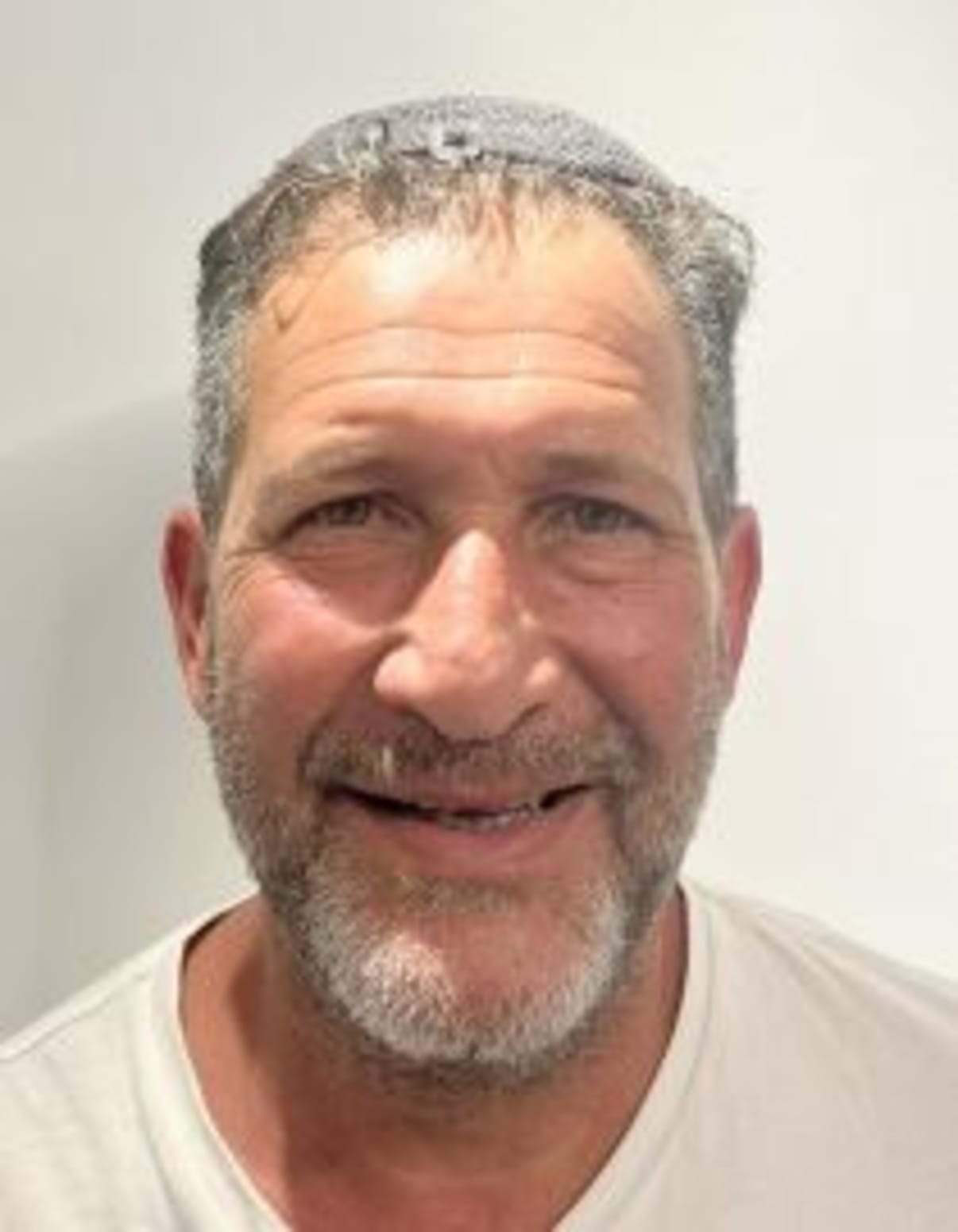 תמונת פורטרט של בעל המקצוע