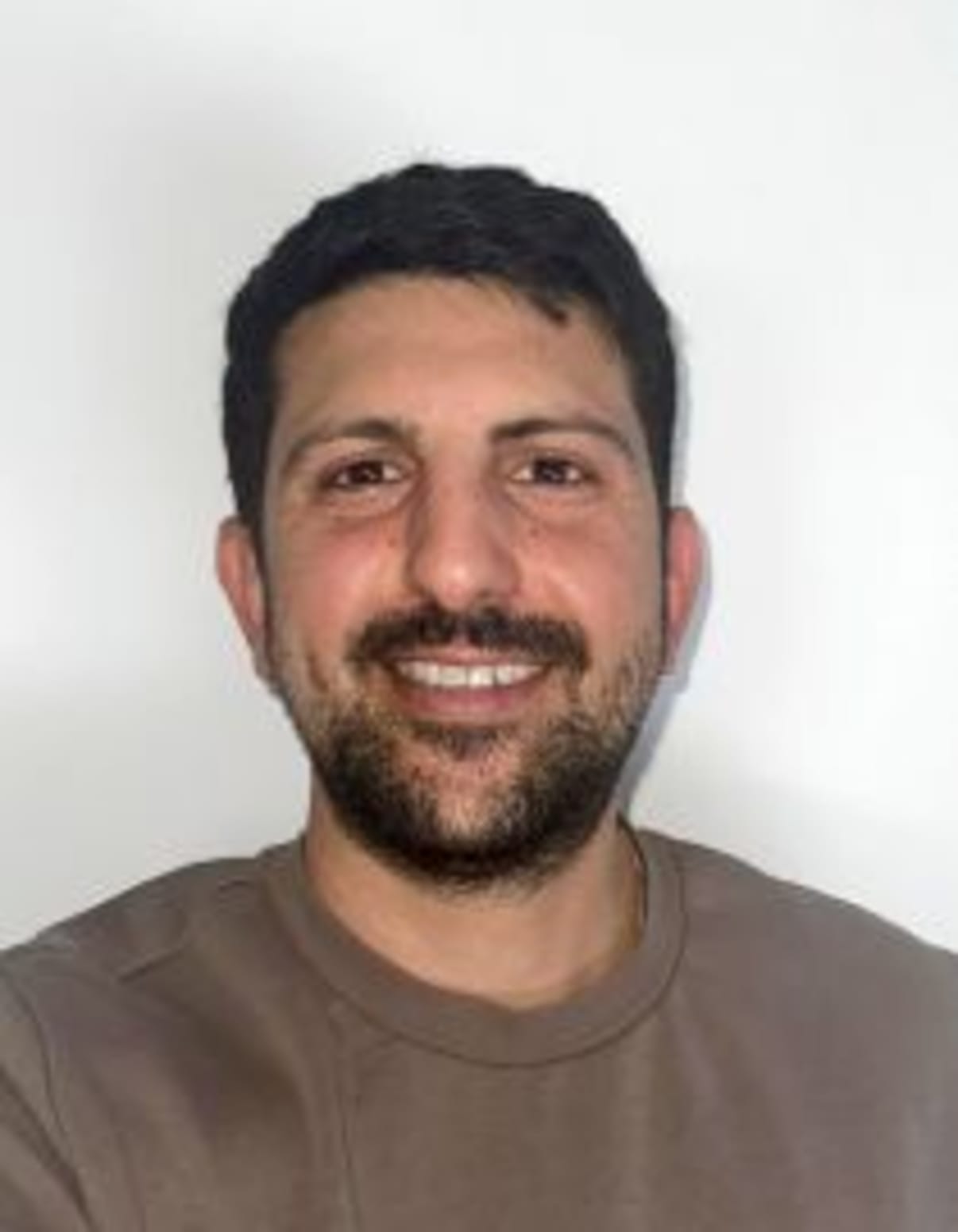 תמונת פורטרט של בעל המקצוע תמונת פורטרט של בעל המקצוע