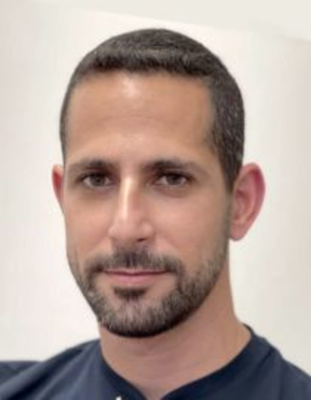תמונת פורטרט של בעל המקצוע תמונת פורטרט של בעל המקצוע