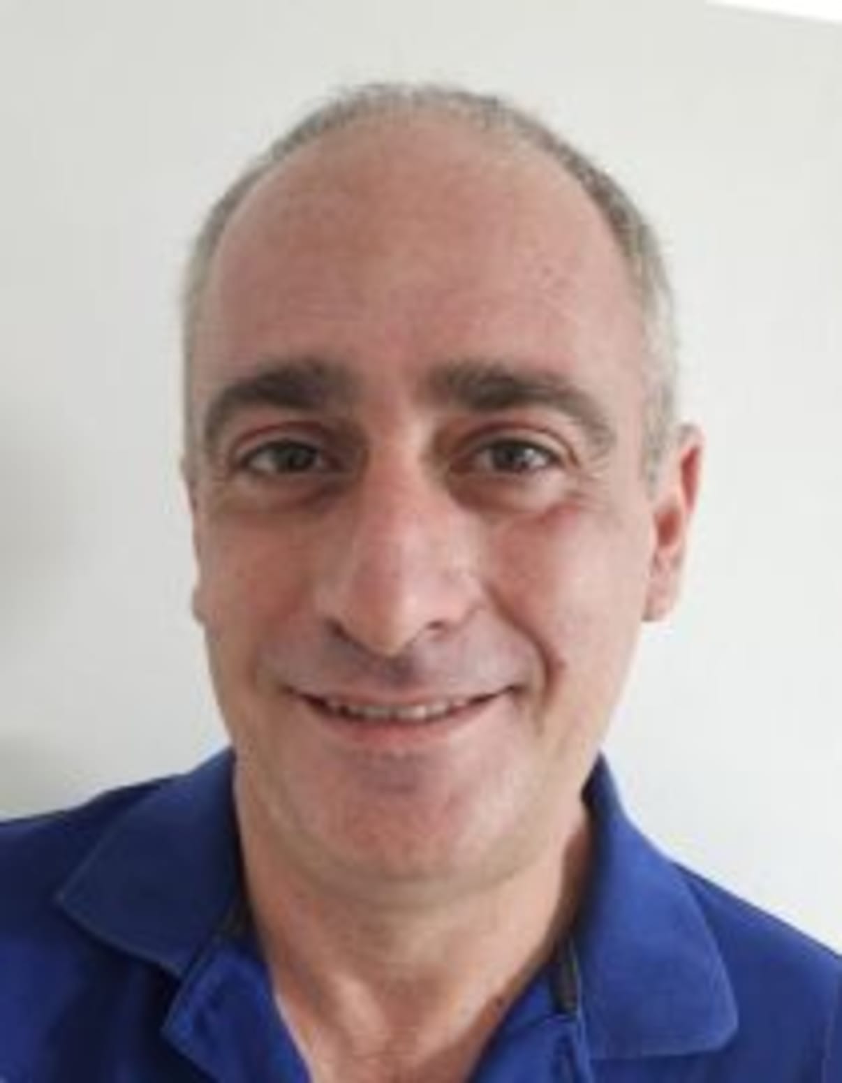 תמונת פורטרט של בעל המקצוע תמונת פורטרט של בעל המקצוע