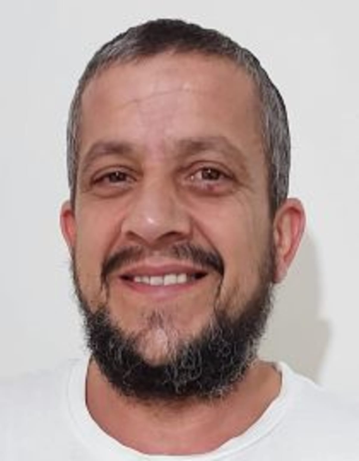 תמונת פורטרט של בעל המקצוע תמונת פורטרט של בעל המקצוע