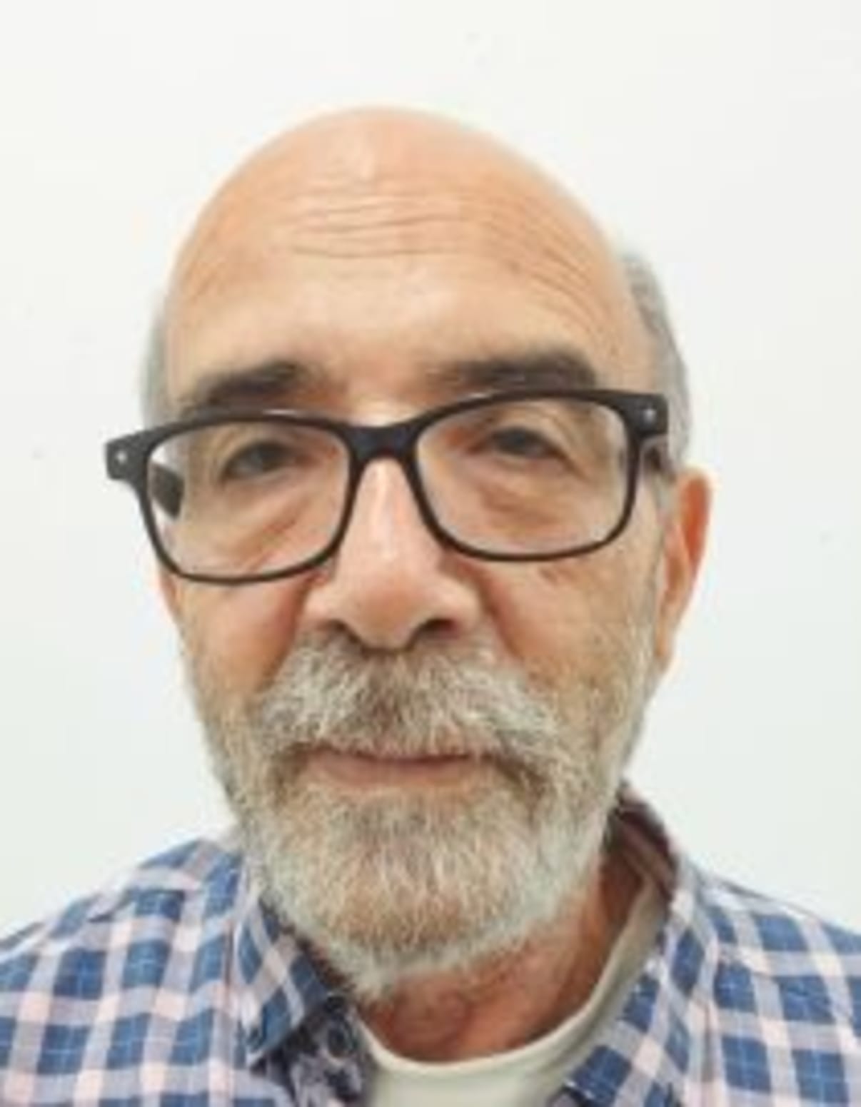 תמונת פורטרט של בעל המקצוע