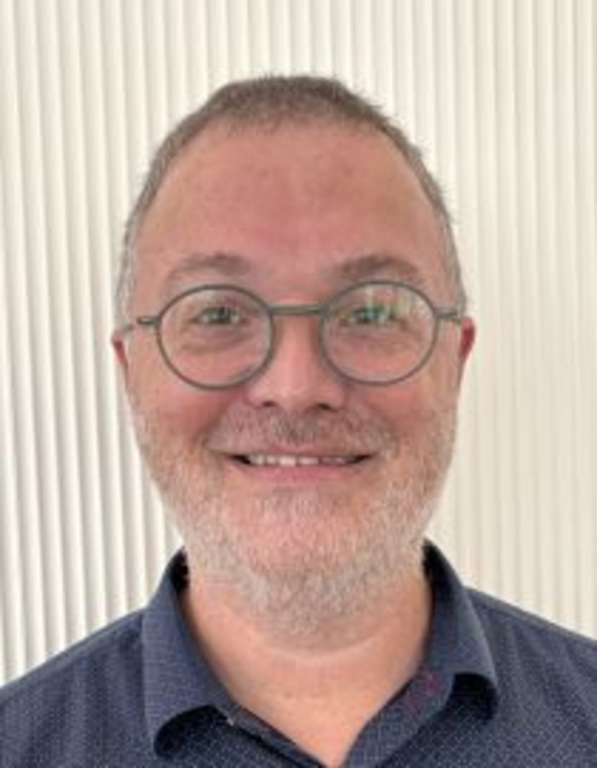 תמונת פורטרט של בעל המקצוע תמונת פורטרט של בעל המקצוע