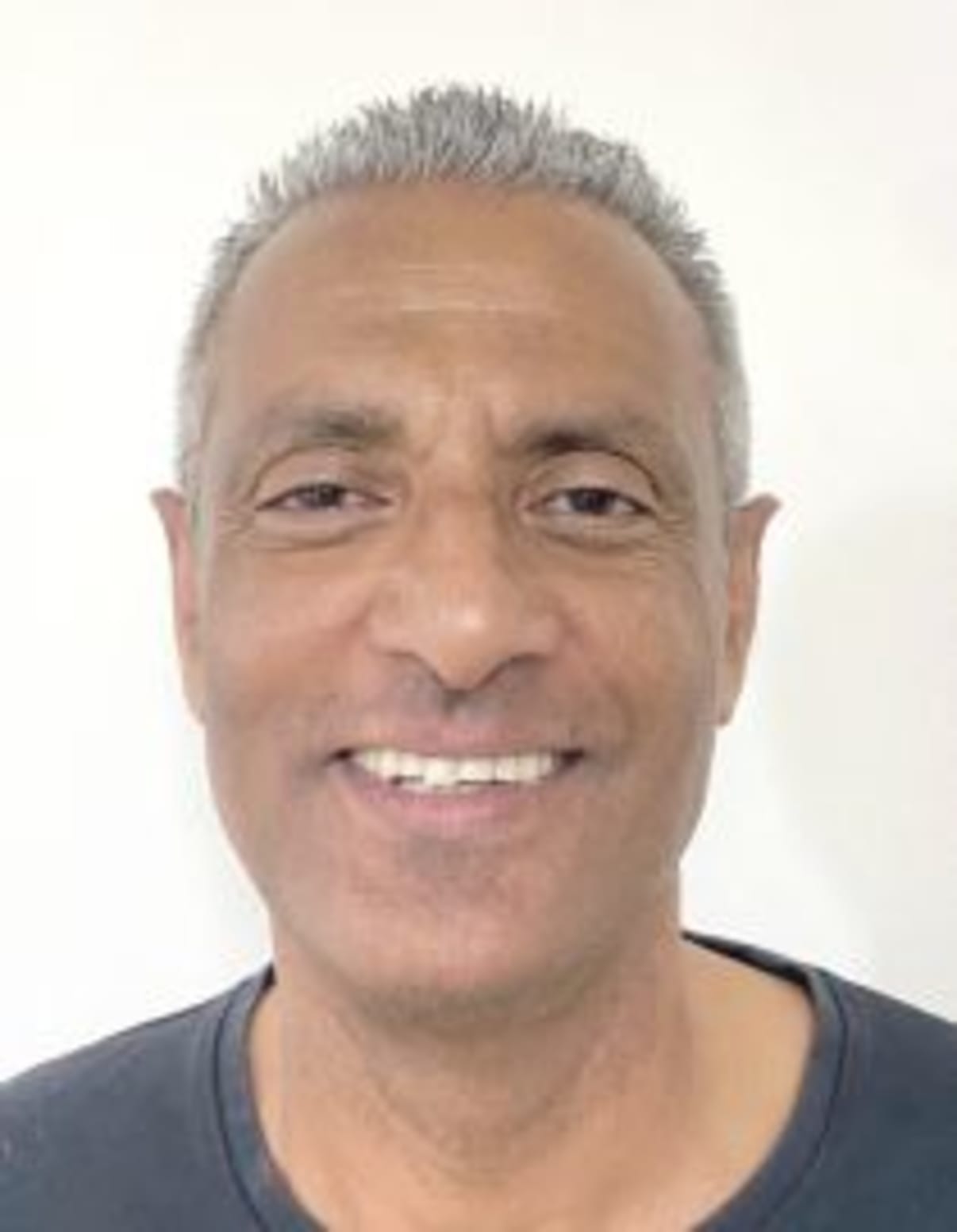 תמונת פורטרט של בעל המקצוע תמונת פורטרט של בעל המקצוע