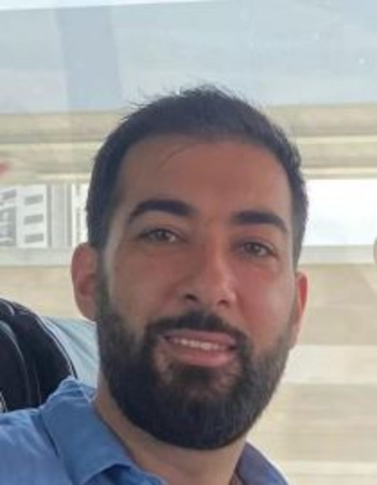 תמונת פורטרט של בעל המקצוע תמונת פורטרט של בעל המקצוע