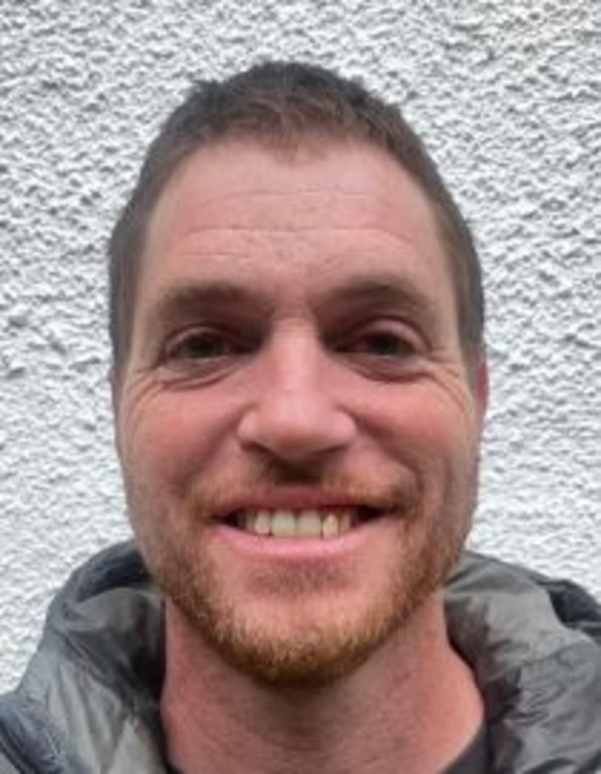 תמונת פורטרט של בעל המקצוע