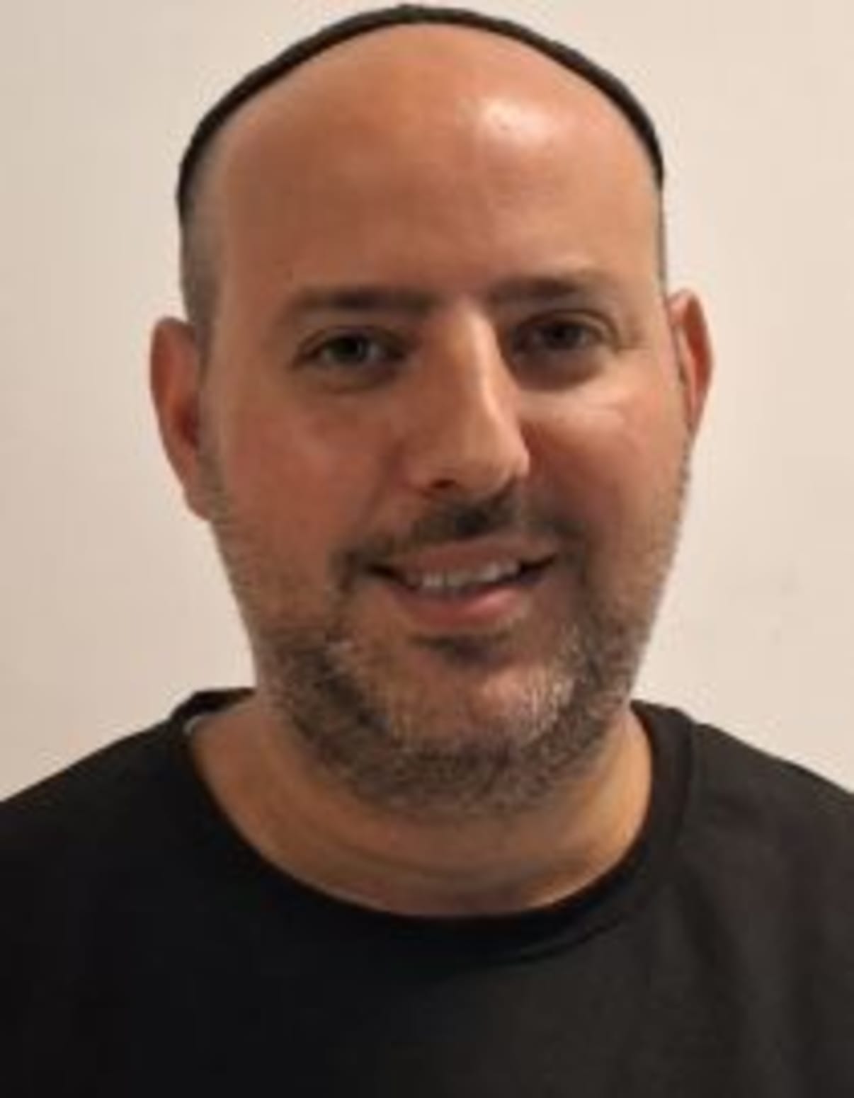 תמונת פורטרט של בעל המקצוע תמונת פורטרט של בעל המקצוע