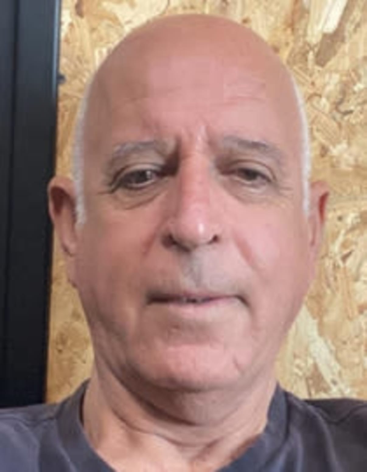 תמונת פורטרט של בעל המקצוע